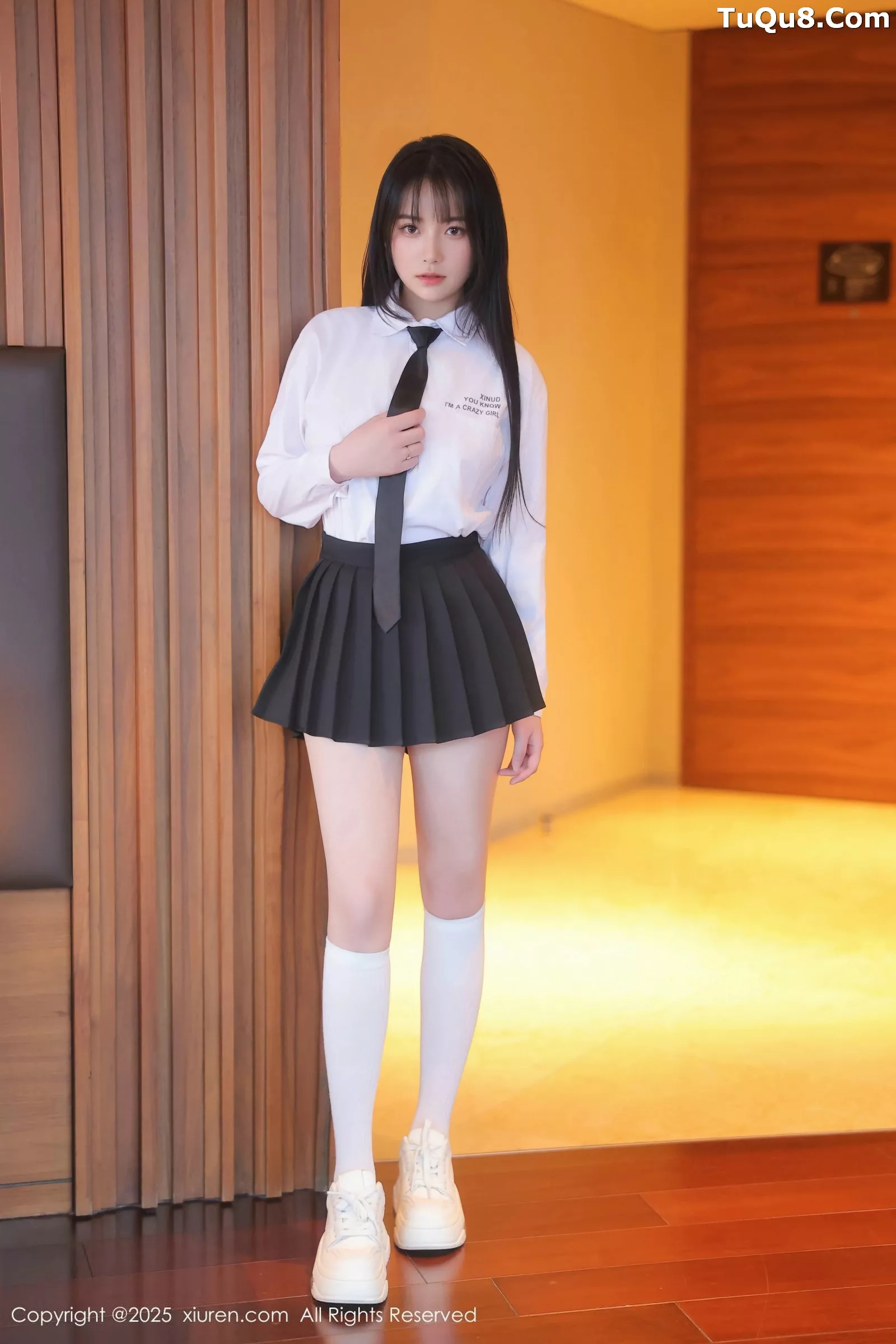 秀人集.com_[XiuRen秀人网]No.10335_模特软情性感白色衬衫配黑短裙露白色丝袜秀曼妙身姿诱惑写真64P