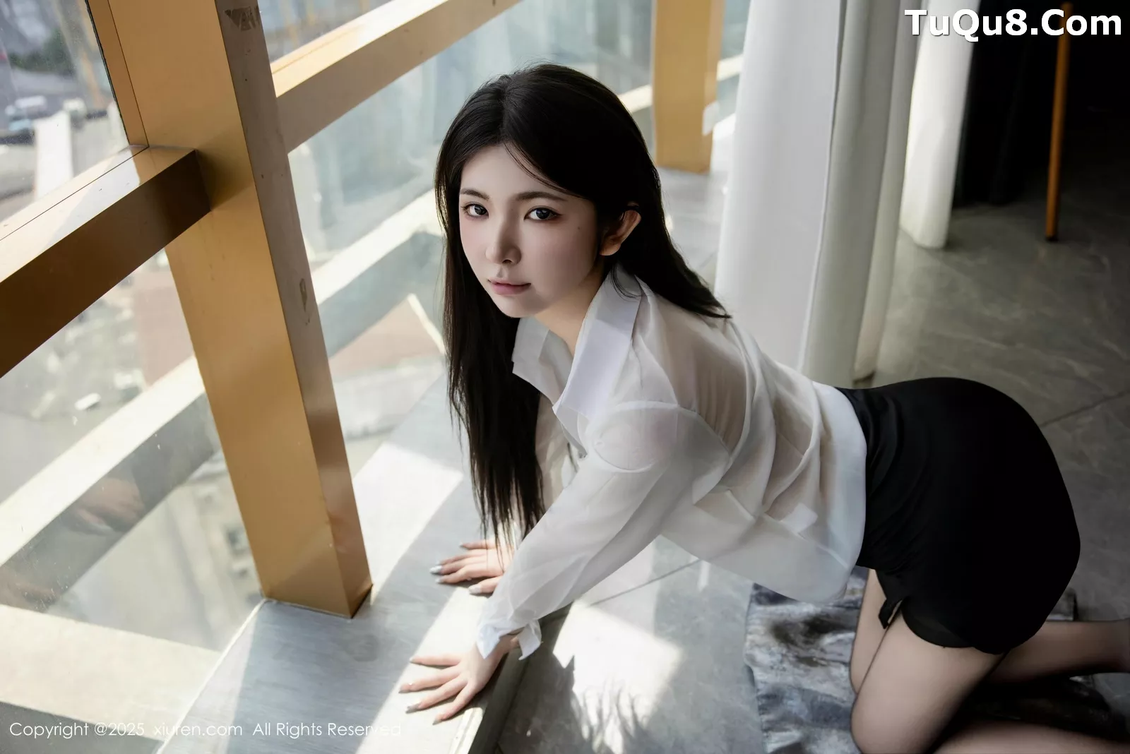 秀人集.com_[XiuRen秀人网]No.10338_新人模特童童Bunny性感OL服饰配超薄黑丝秀曼妙身材诱惑写真77P