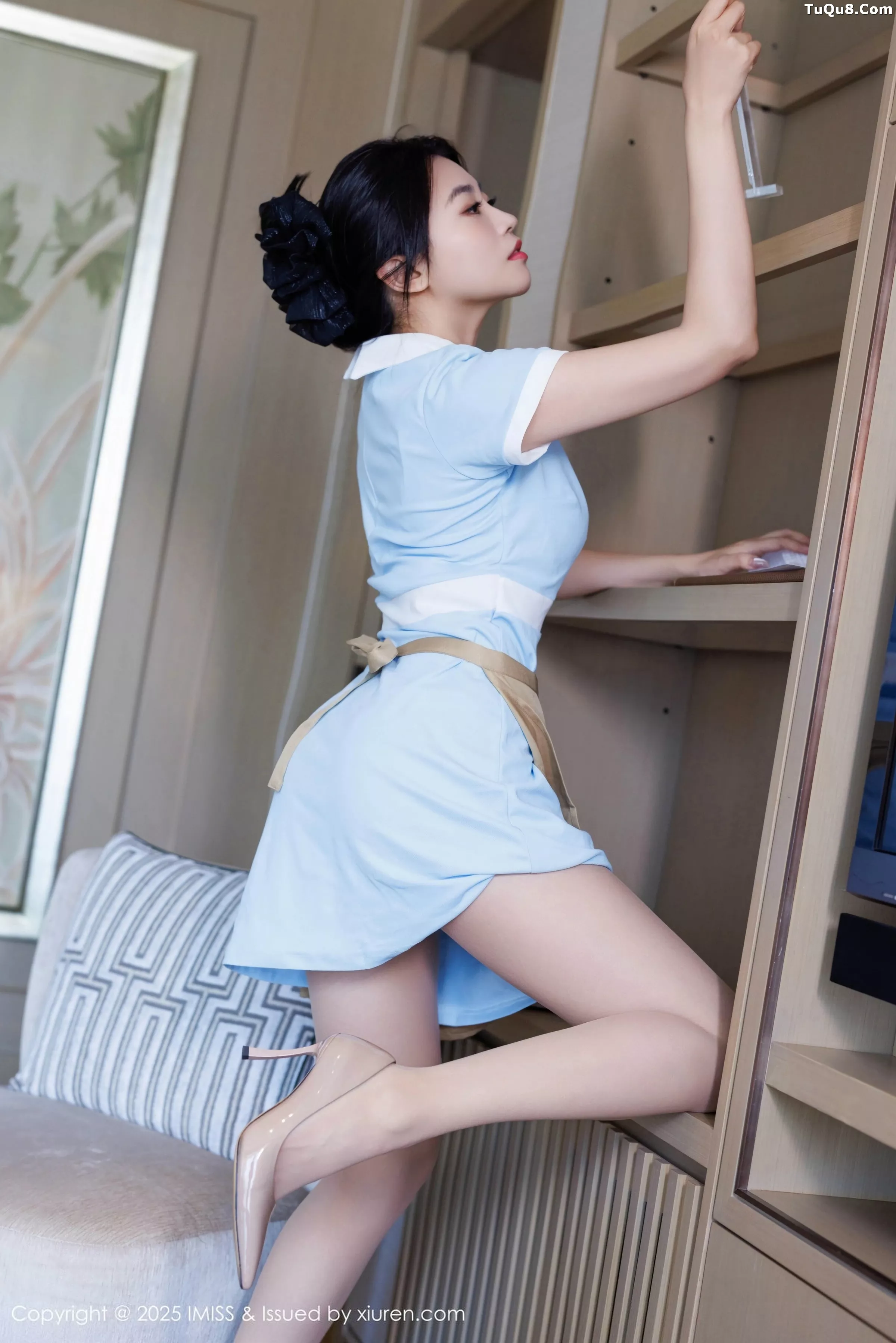 秀人集.com_[IMISS爱蜜社]Vol.793_女神许诺Sabrina性感蓝色连衣短裙露肉色内衣秀完美身材诱惑写真81P