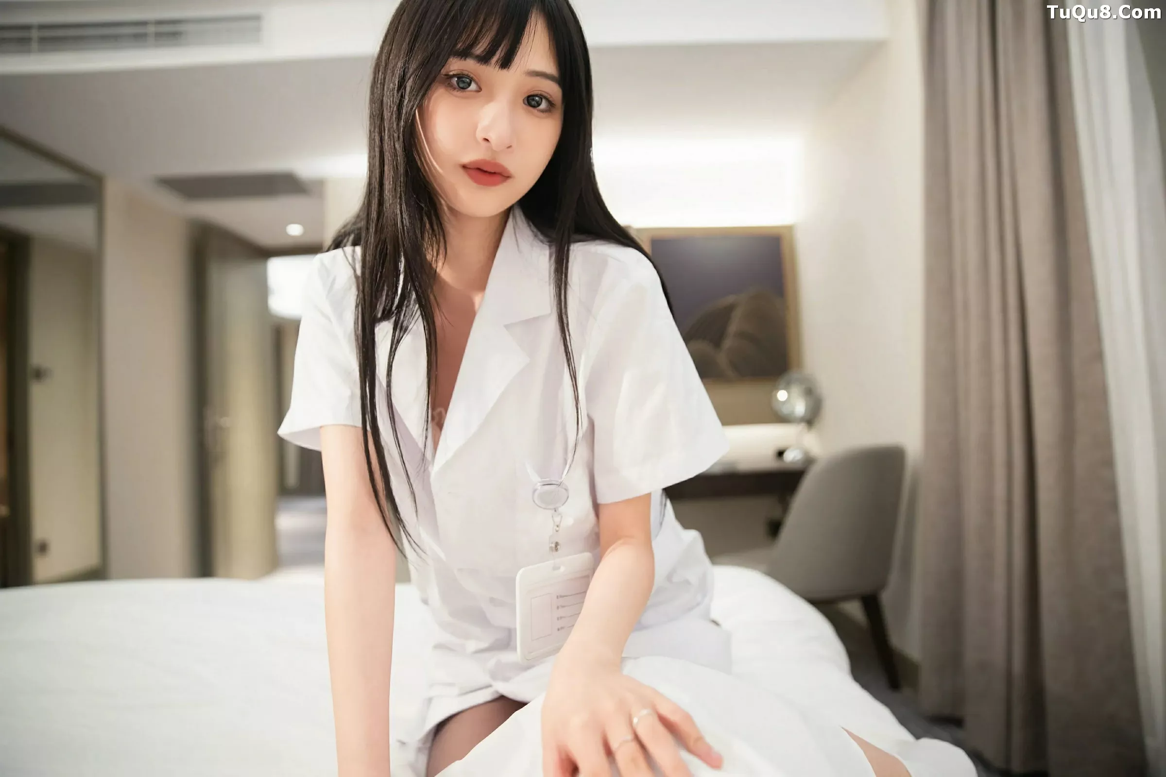 秀人集.com_[XiuRen秀人网]No.10373_模特茂木希子性感白色护士服饰配超薄黑丝秀完美身材诱惑写真80P