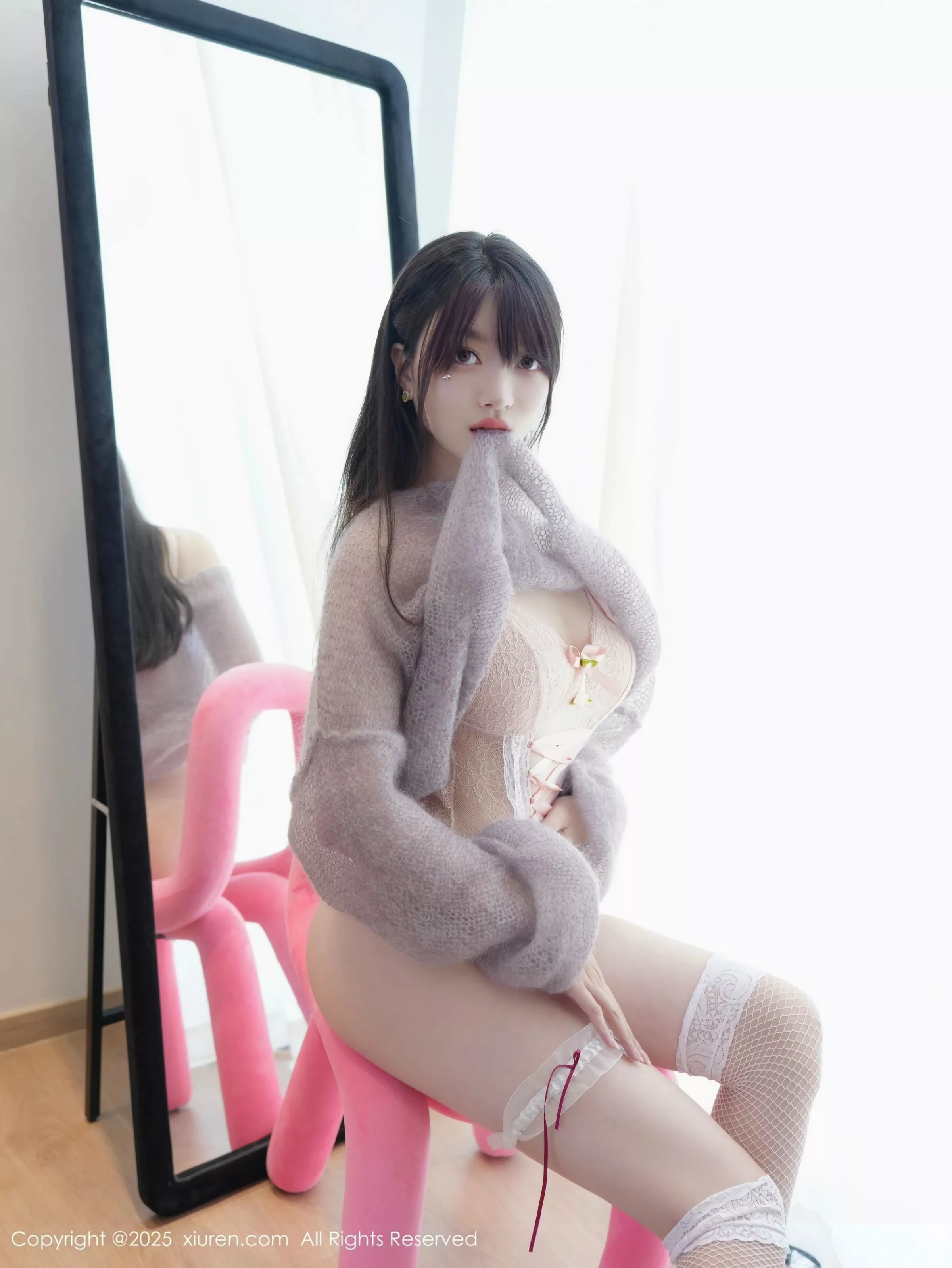 秀人集.com_[XiuRen秀人网]No.10416_模特白露lulu性感粉色情趣内衣配白色丝袜秀曼妙身材诱惑写真85P