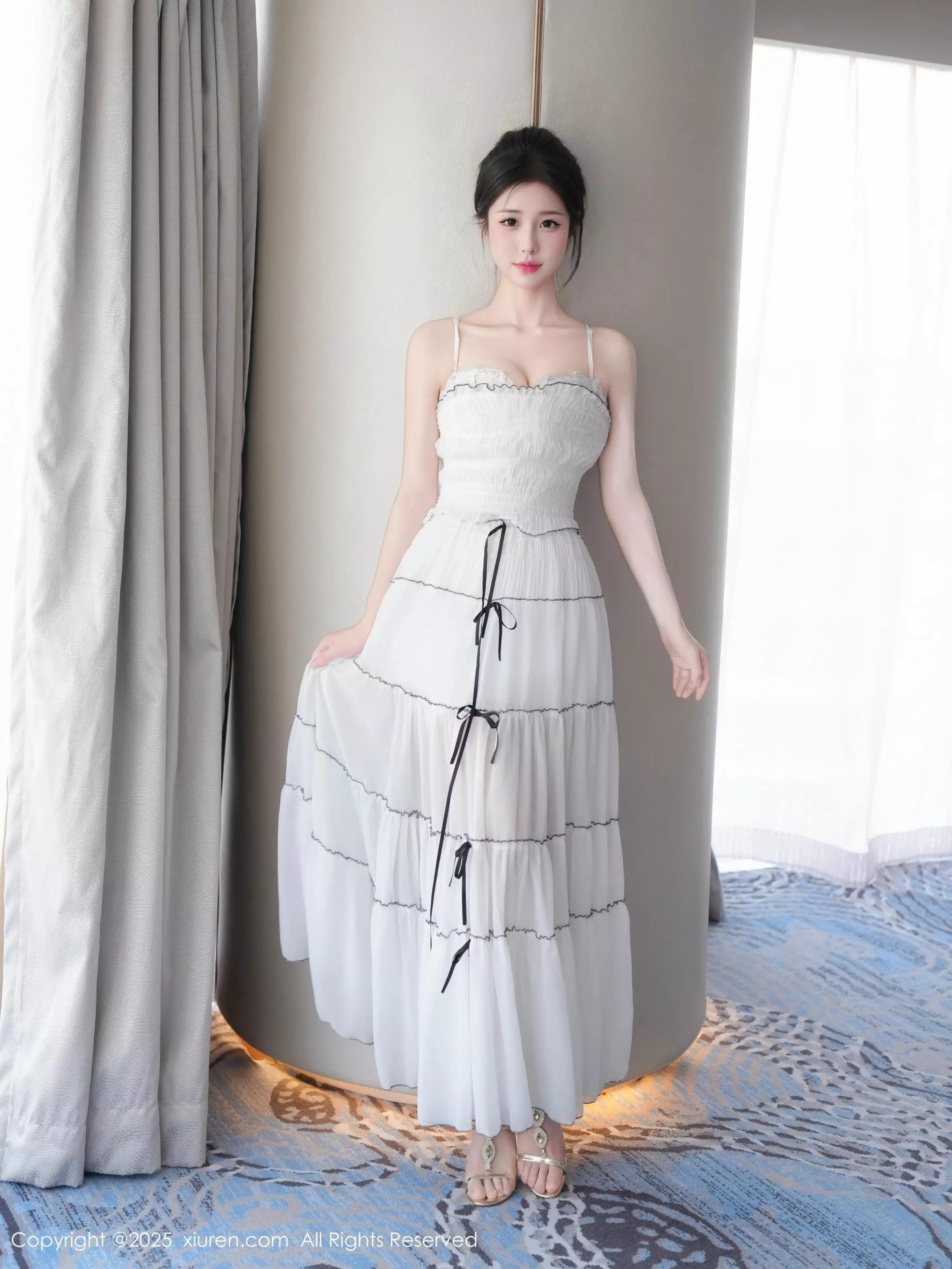 秀人集.com_[XiuRen秀人网]No.10310_模特奶芙酱-EVA性感白色连衣裙配凉高跟秀修长美腿完美诱惑写真81P