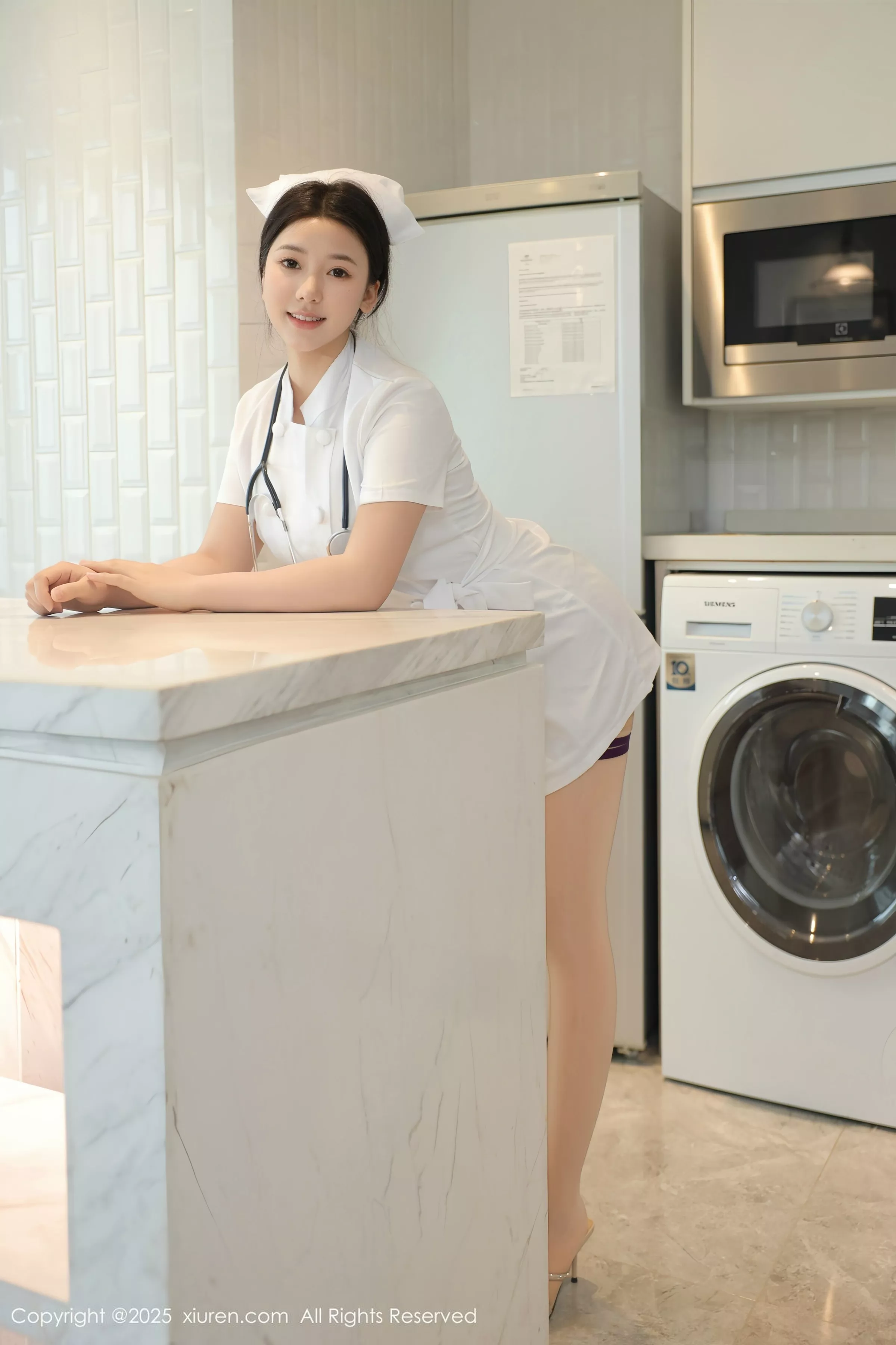 秀人集.com_[XiuRen秀人网]No.10465_模特林嘉馨性感白色护士制服露紫色情趣内衣秀丰腴身材诱惑写真80P