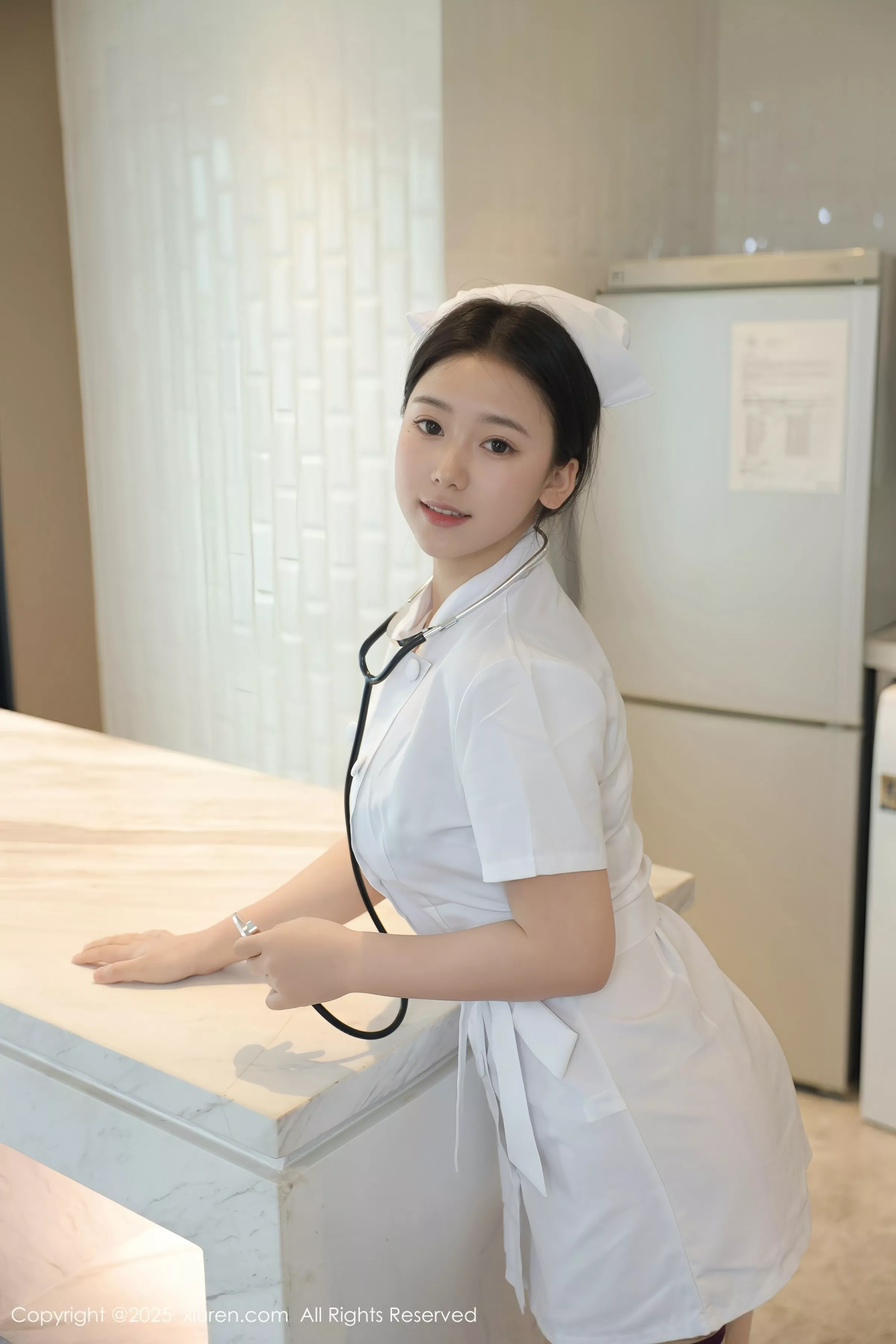 秀人集.com_[XiuRen秀人网]No.10465_模特林嘉馨性感白色护士制服露紫色情趣内衣秀丰腴身材诱惑写真80P