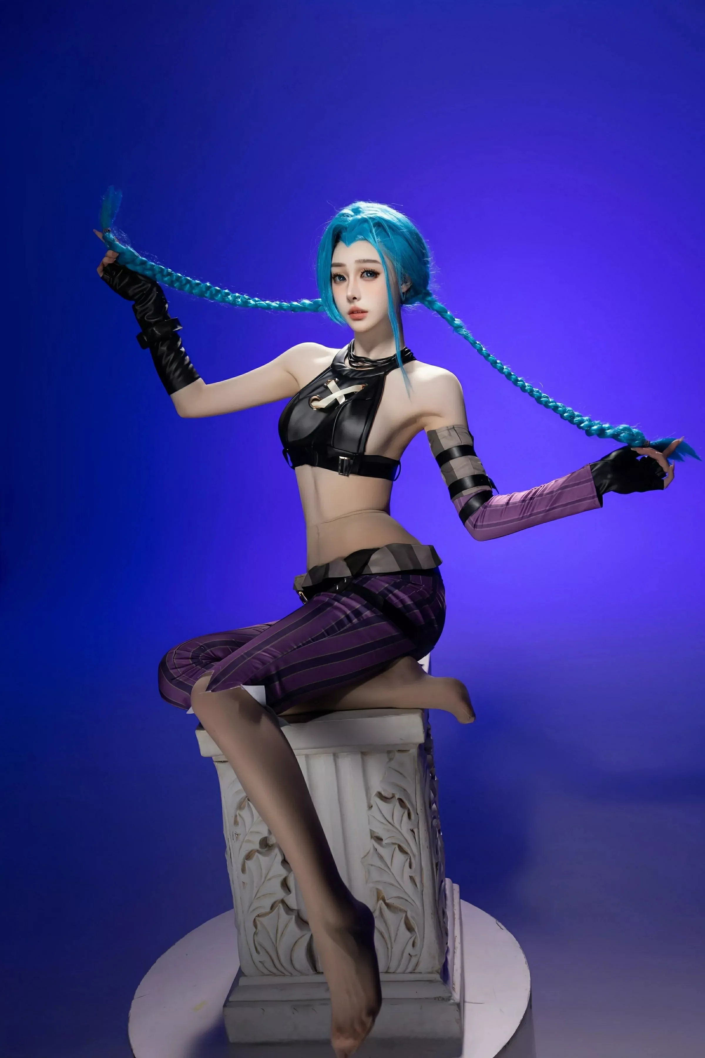 秀人集.com_[XiuRen秀人网]No.10479_模特小逗逗性感Cosplay装扮配肉色丝袜秀曼妙身姿迷人诱惑写真79P