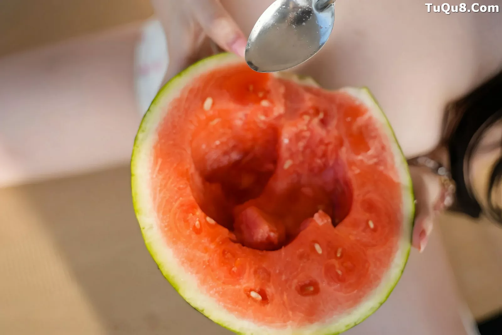 秀人集.com_[XiuRen秀人网]No.10483_模特软情性感白色情趣吊带配白色丝袜秀曼妙身姿撩人诱惑写真82P