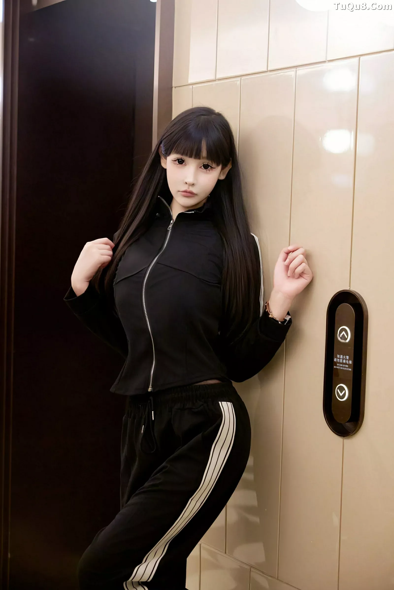 秀人集.com_[XiuRen秀人网]No.10482_模特智恩baby性感黑色情趣内衣配超薄黑丝秀丰腴身材诱惑写真75P