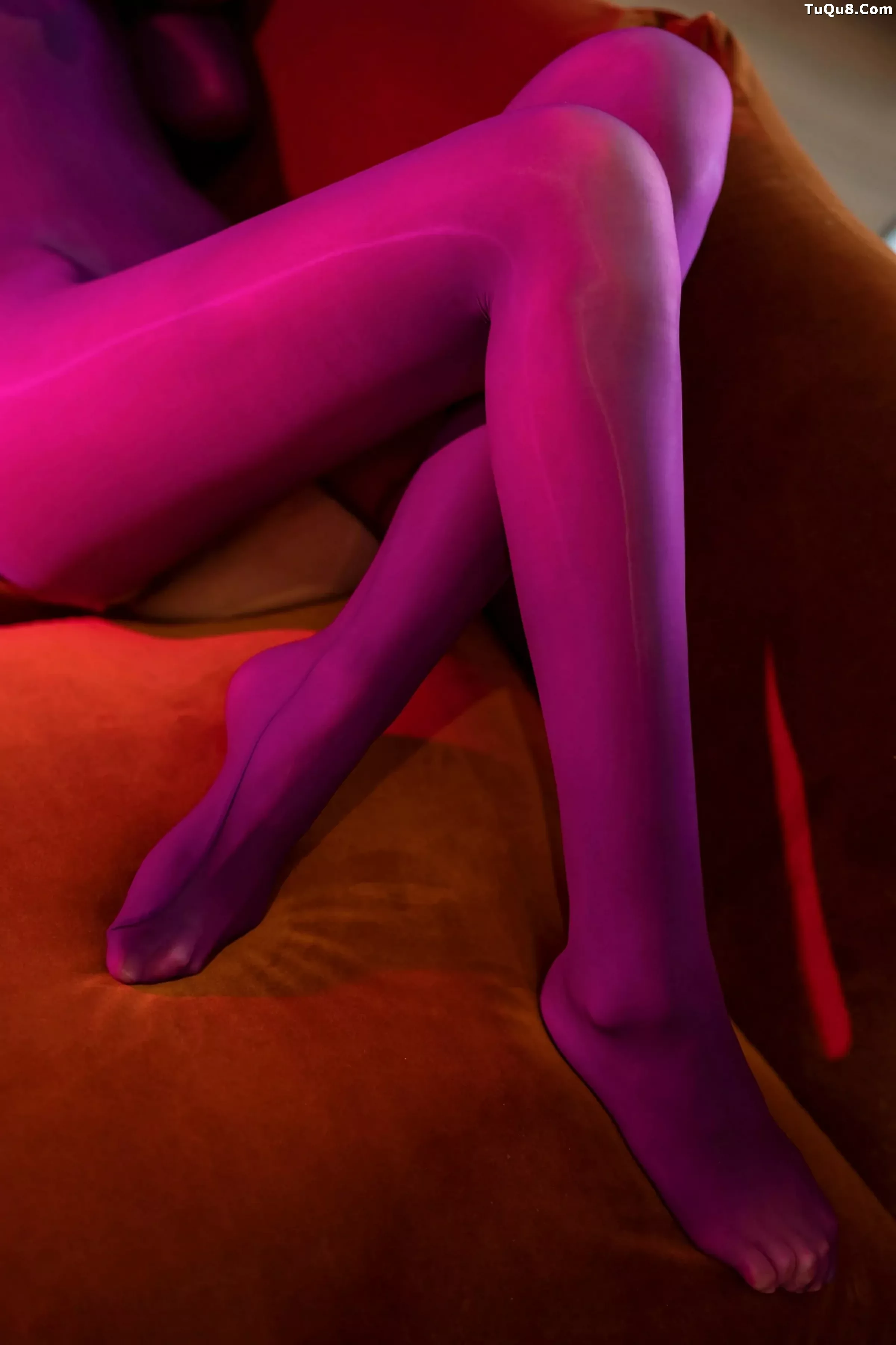 秀人集.com_[XINGYAN星颜社]VOL.363_模特时安安浴室场景性感紫色连体丝袜秀柔美身姿撩人诱惑写真81P