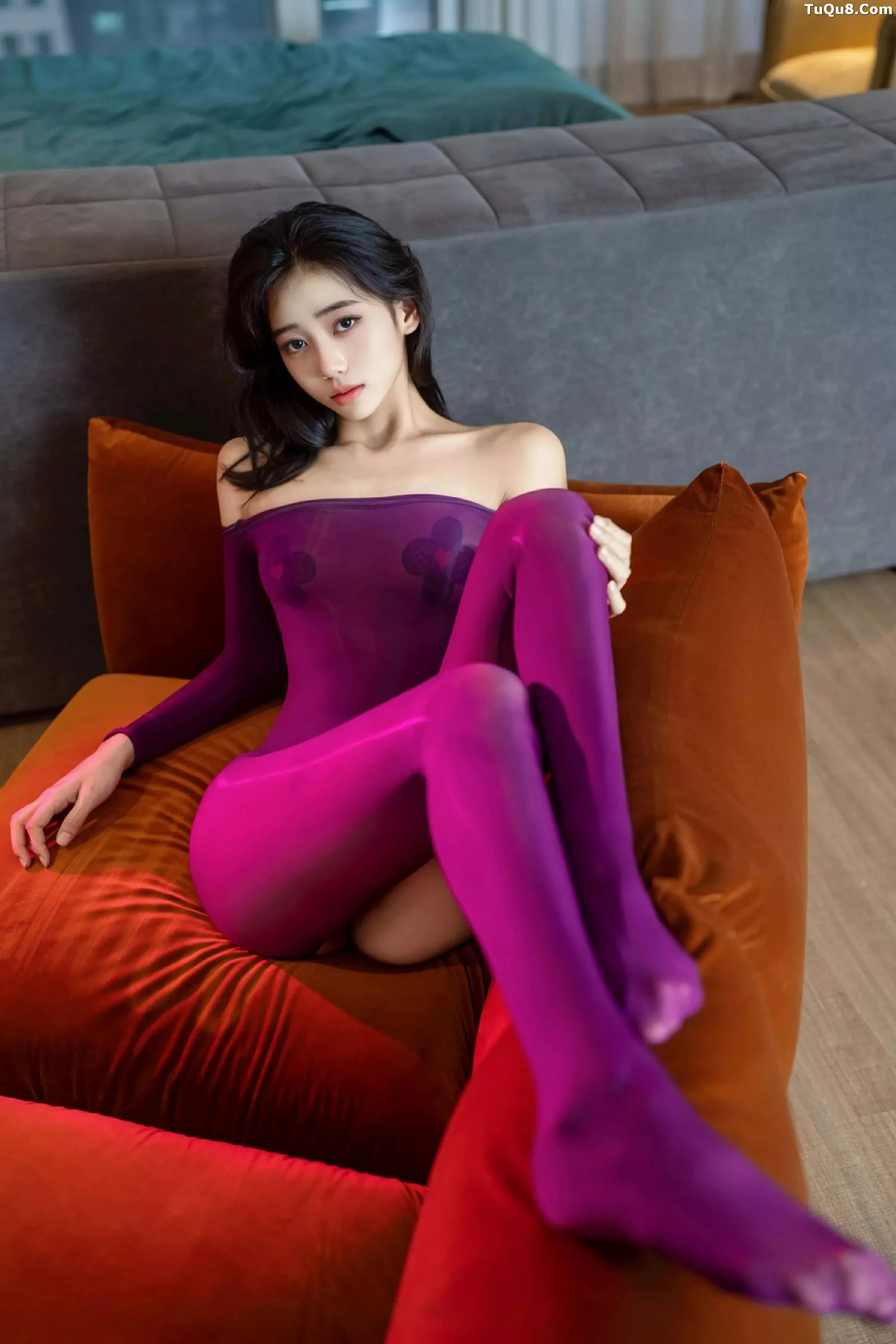 秀人集.com_[XINGYAN星颜社]VOL.363_模特时安安浴室场景性感紫色连体丝袜秀柔美身姿撩人诱惑写真81P