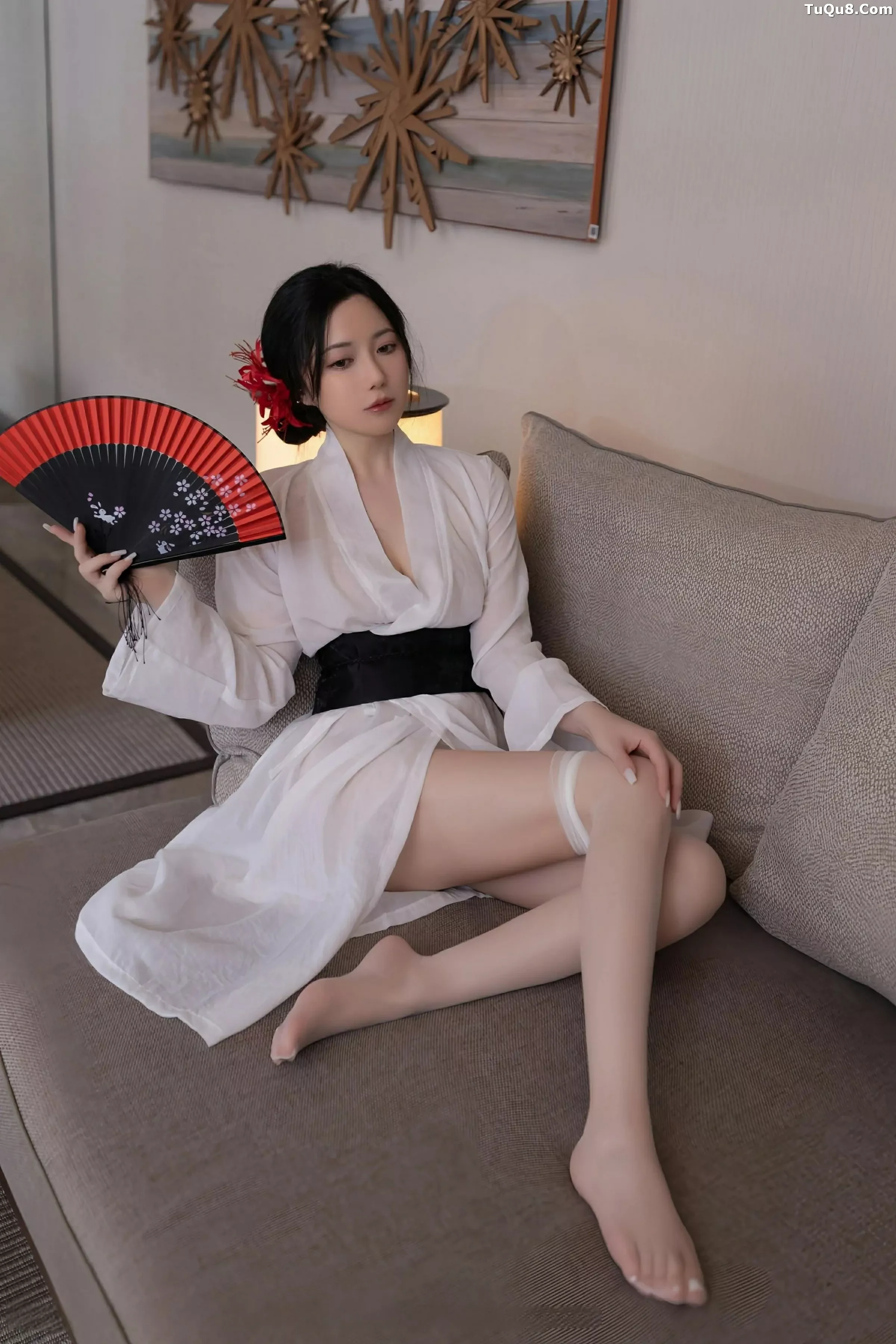 秀人集.com_[XiuRen秀人网]No.10514_模特鱼子酱Fish性感白色薄透服饰配白色丝袜秀曼妙身材诱惑写真80P