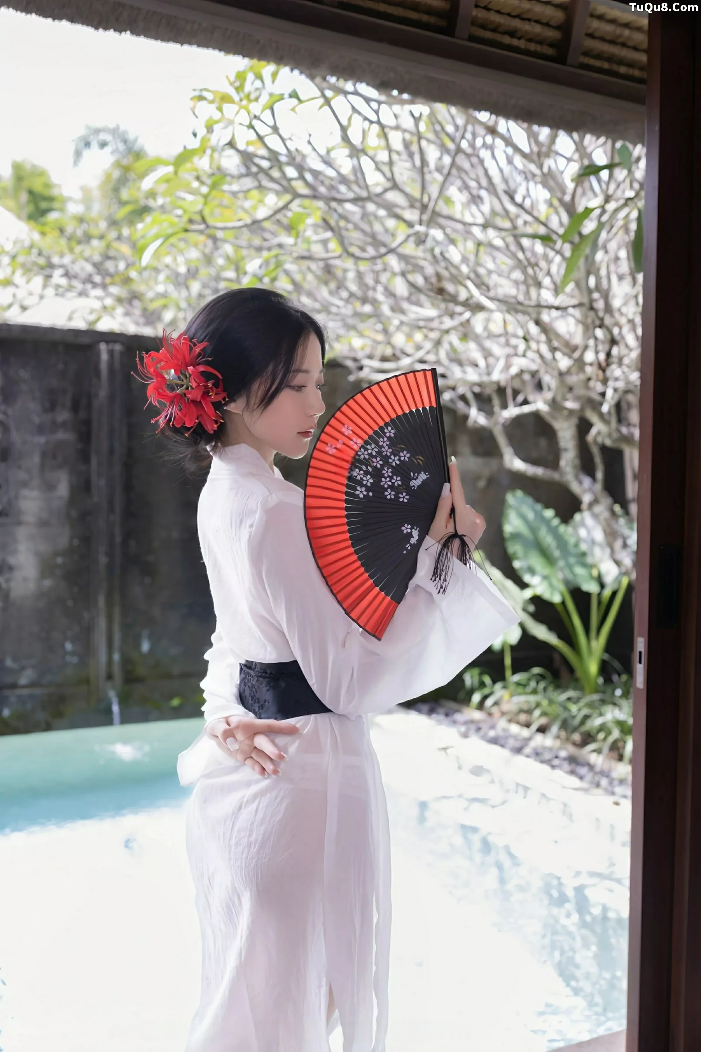 秀人集.com_[XiuRen秀人网]No.10514_模特鱼子酱Fish性感白色薄透服饰配白色丝袜秀曼妙身材诱惑写真80P