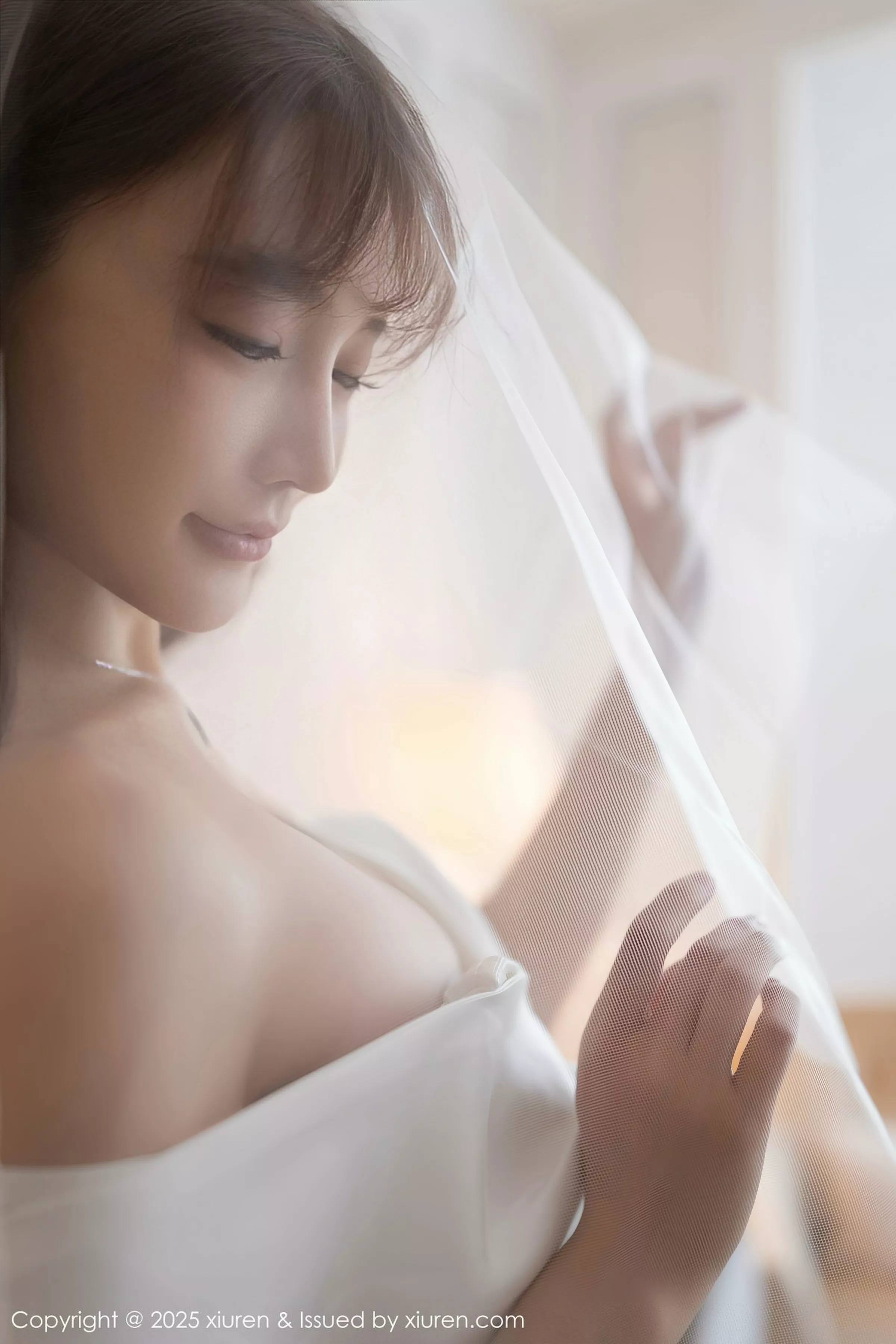 秀人集.com_[XiuRen秀人网]No.10535_模特陆萱萱性感白色蕾丝情趣婚纱配肉丝吊袜秀柔美身姿诱惑写真80P