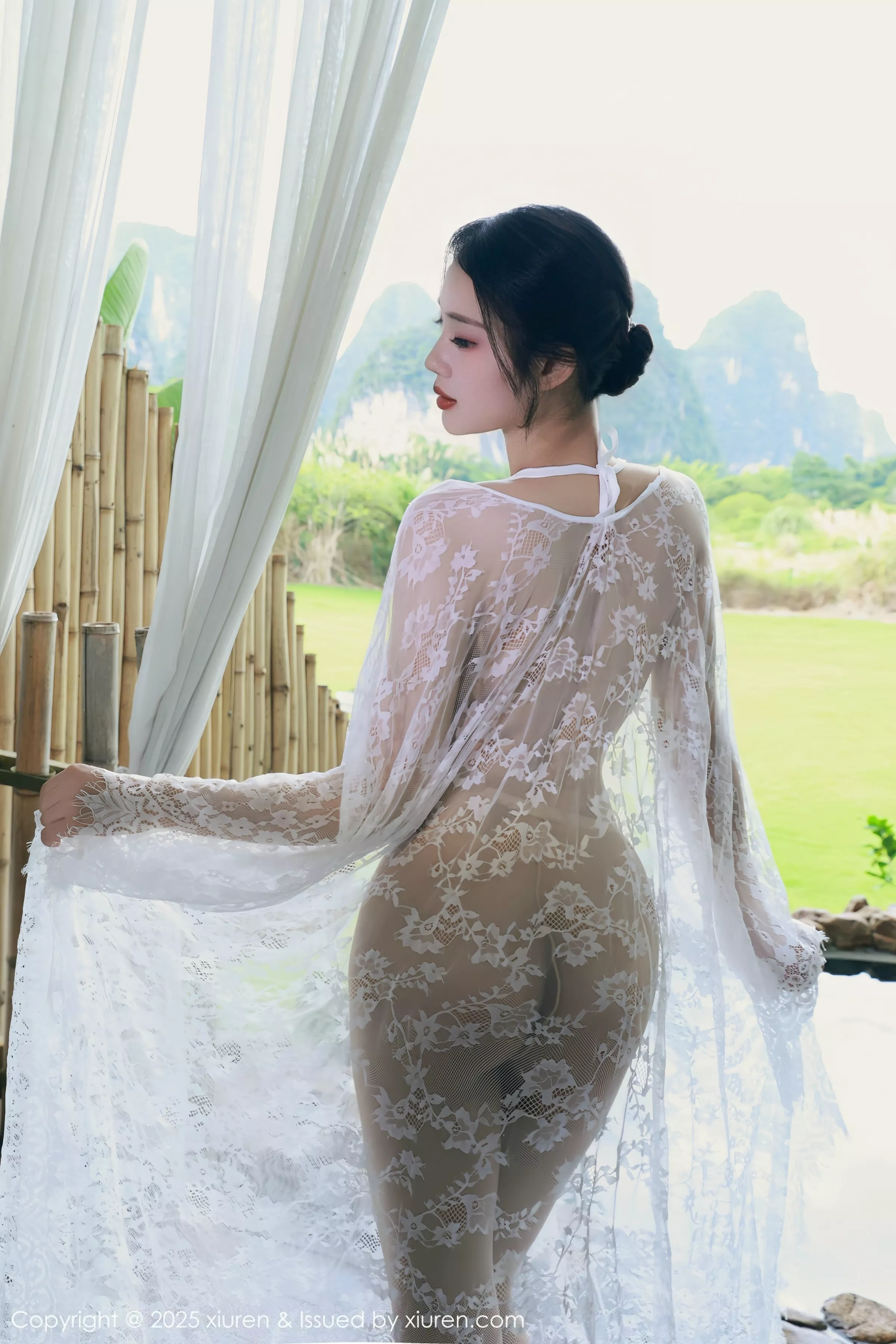 秀人集.com_[XiuRen秀人网]No.10538_模特南乔性感浅绿色旗袍服饰配超薄无内肉丝秀完美身材诱惑写真84P