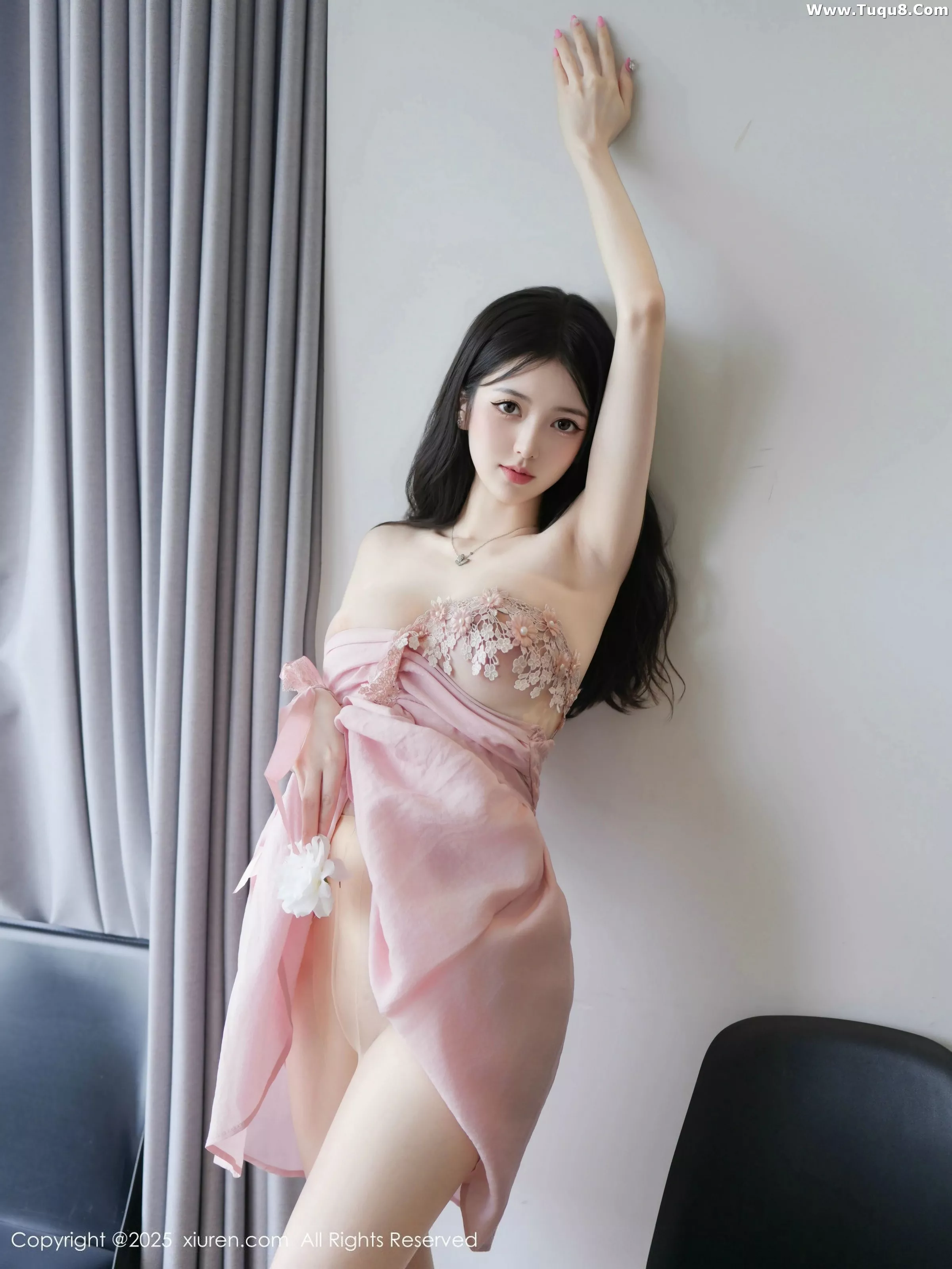 秀人集.com_[XiuRen秀人网]No.10545_模特白小蝶性感粉色连衣短裙配超薄肉丝半脱秀完美曲线诱惑写真62P