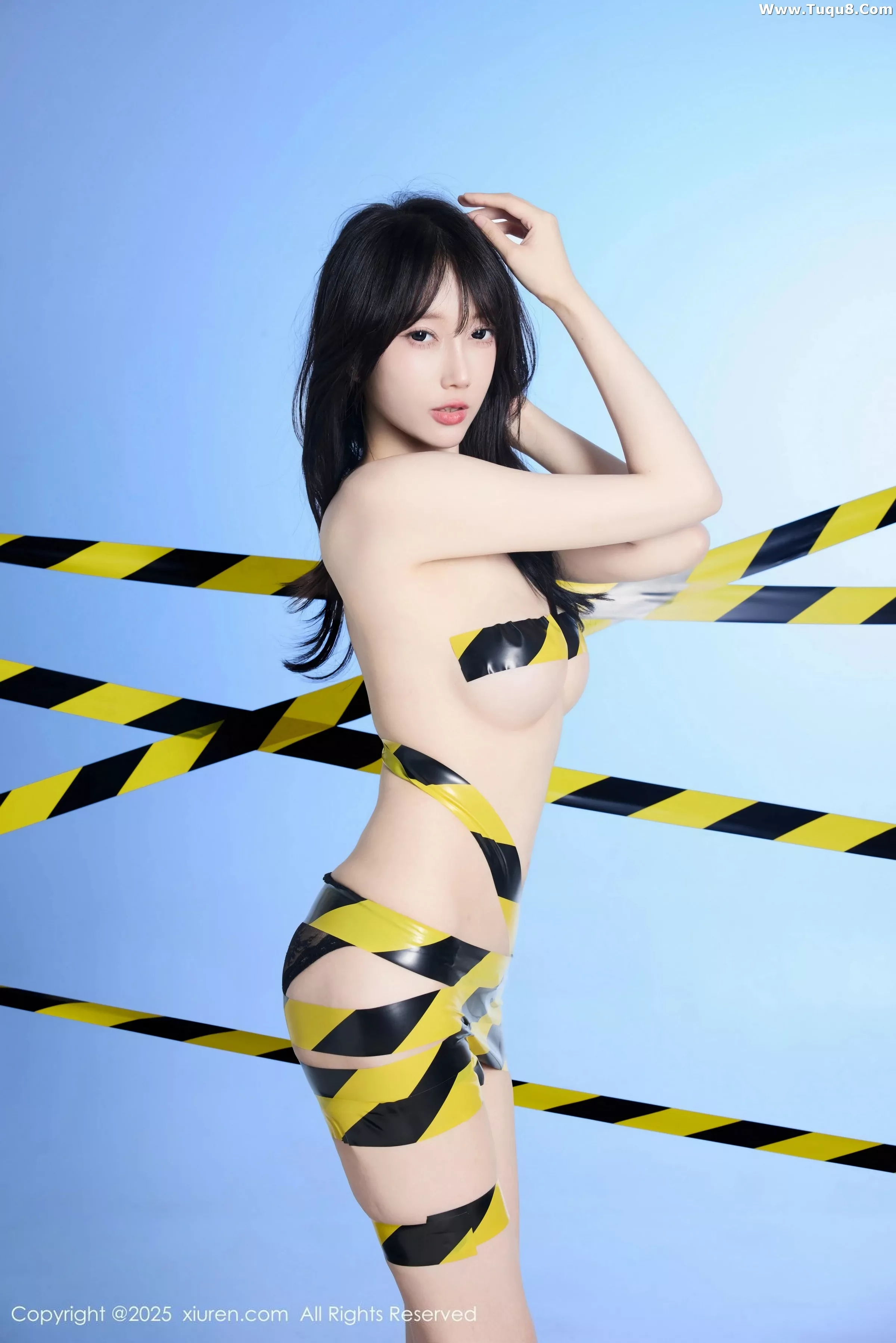 秀人集.com_[XiuRen秀人网]No.10544_模特玥儿玥er性感制服配草莓黑丝+胶带裹身秀曼妙身姿诱惑写真68P