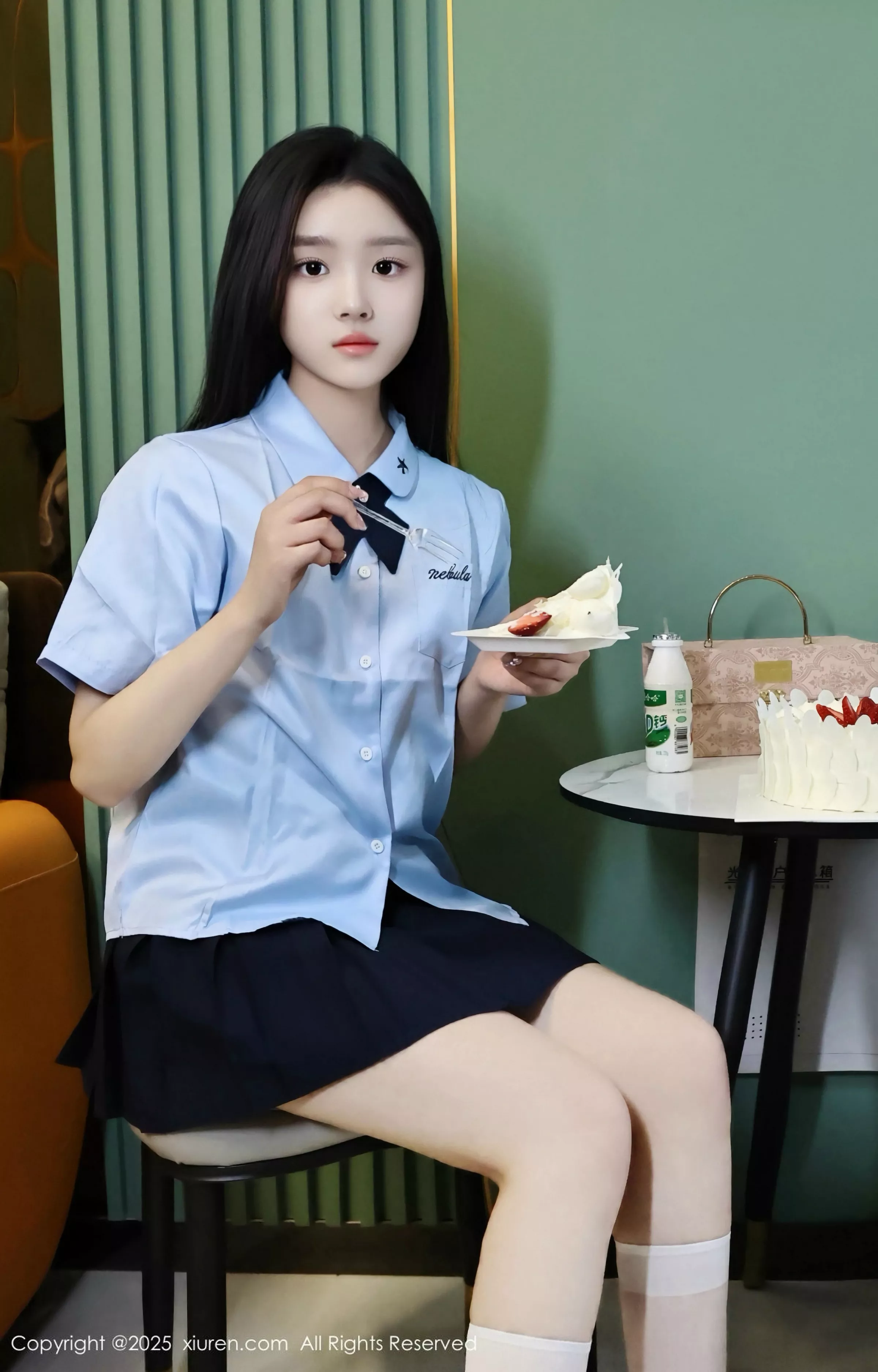 秀人集.com_[XiuRen秀人网]No.10443_模特合集美女小芭乐性感学生制服露粉色内衣秀曼妙身姿诱惑写真77P