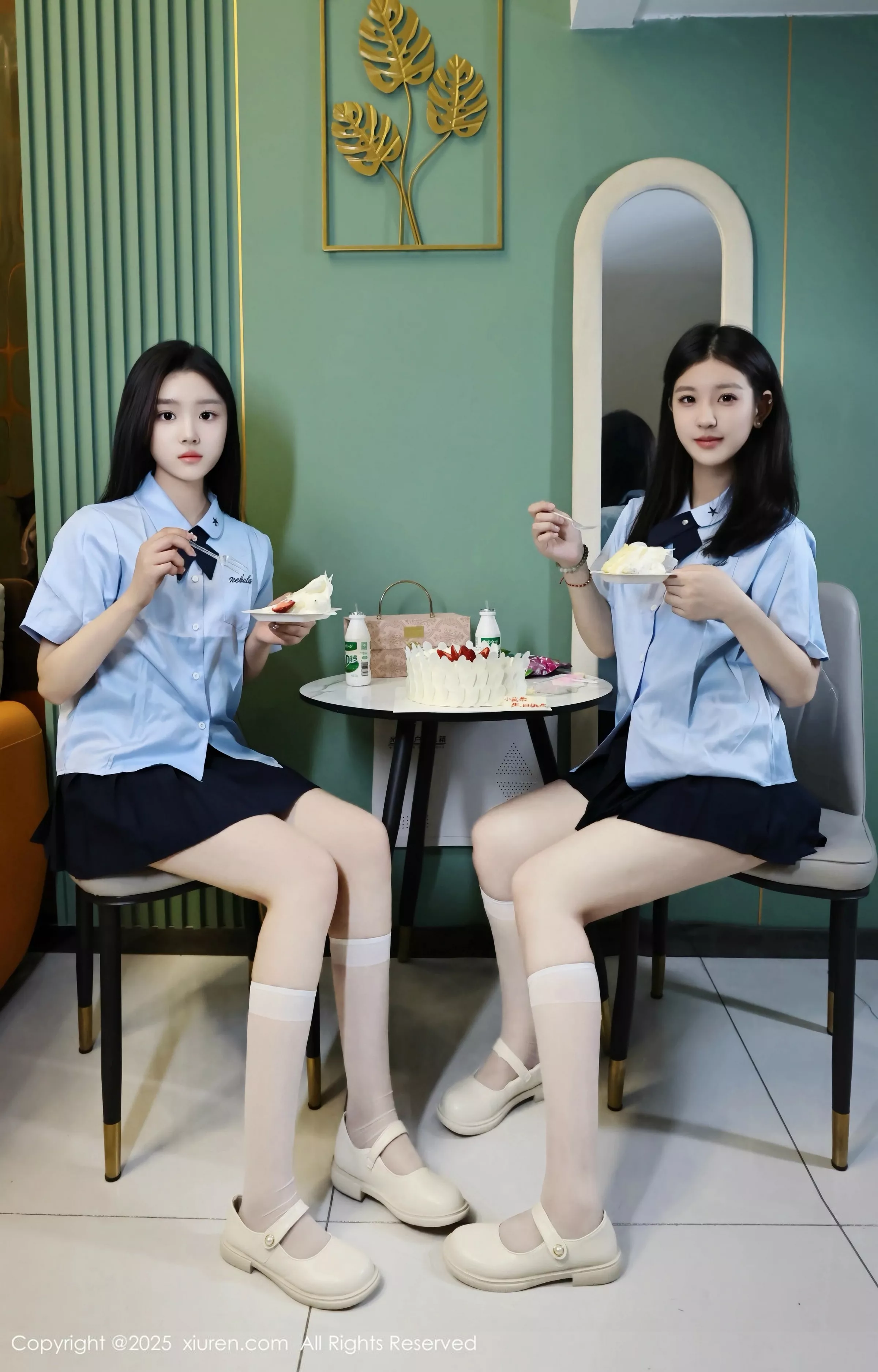 秀人集.com_[XiuRen秀人网]No.10443_模特合集美女小芭乐性感学生制服露粉色内衣秀曼妙身姿诱惑写真77P