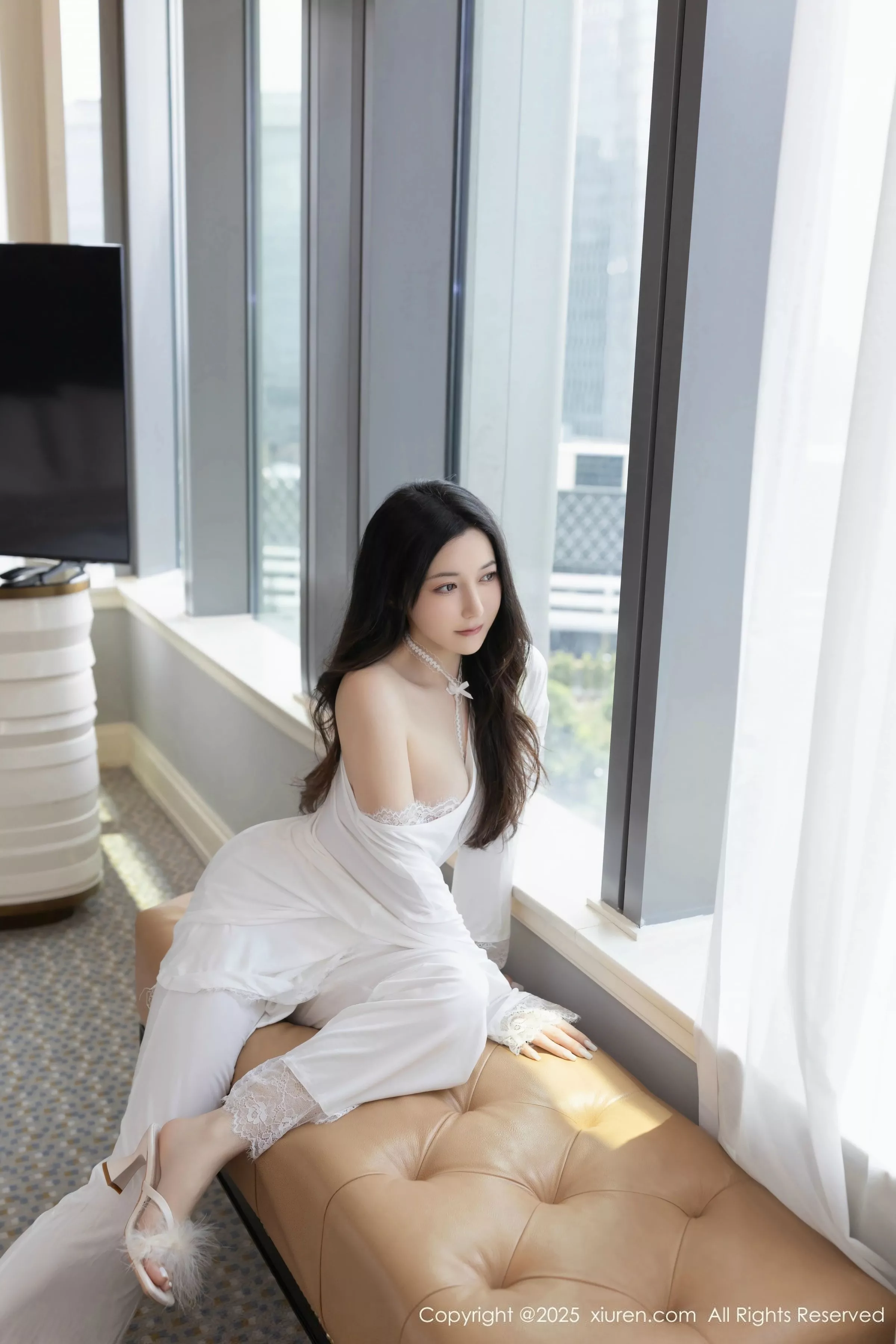 秀人集.com_[XiuRen秀人网]No.10445_模特鱼子酱Fish性感白色连衣裙露白色内衣秀曼妙身材诱惑写真81P