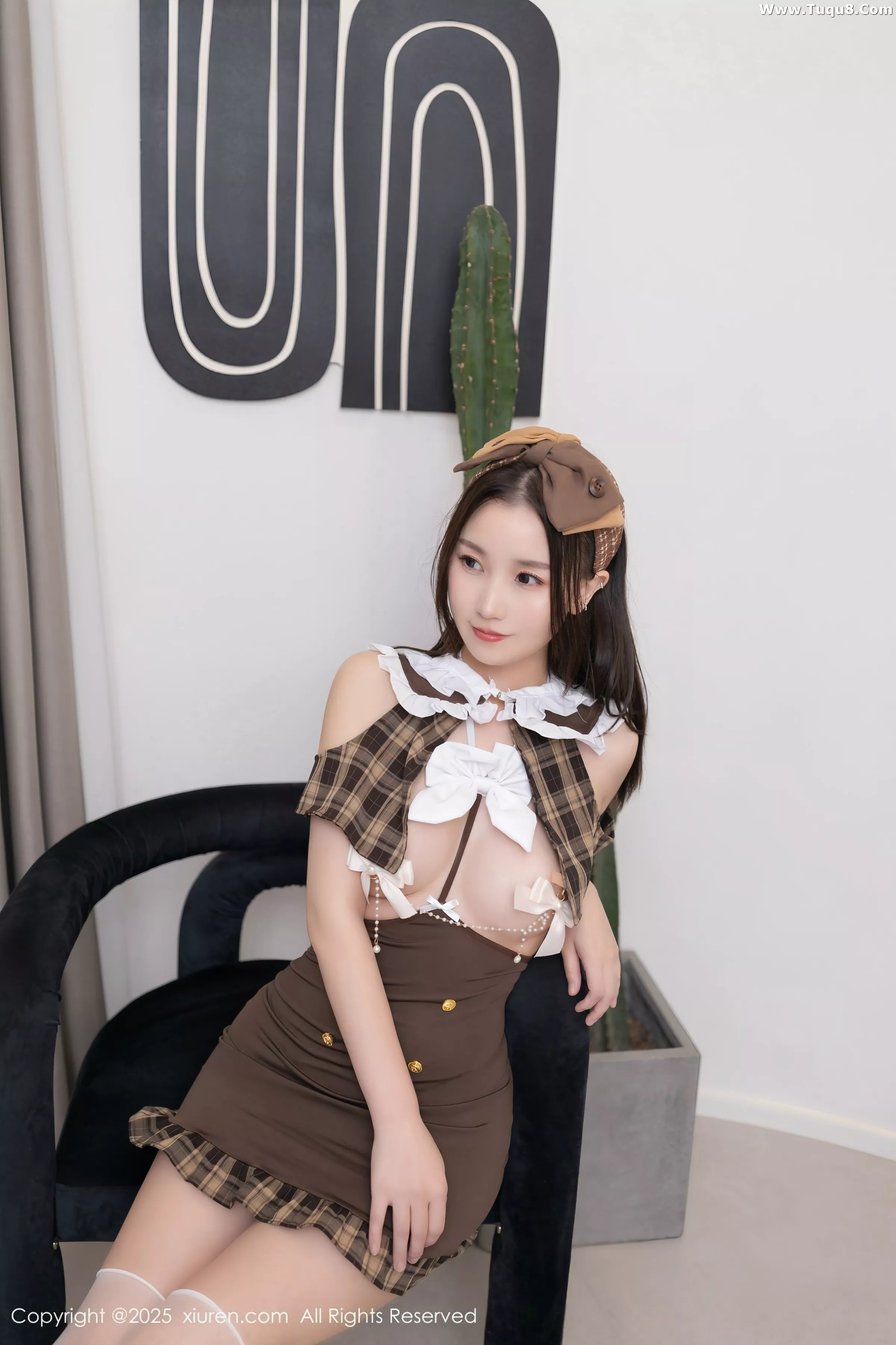 秀人集.com_[XiuRen秀人网]No.10554_模特杏子Yada性感情趣JK制服配白色丝袜秀曼妙身姿撩人诱惑写真82P