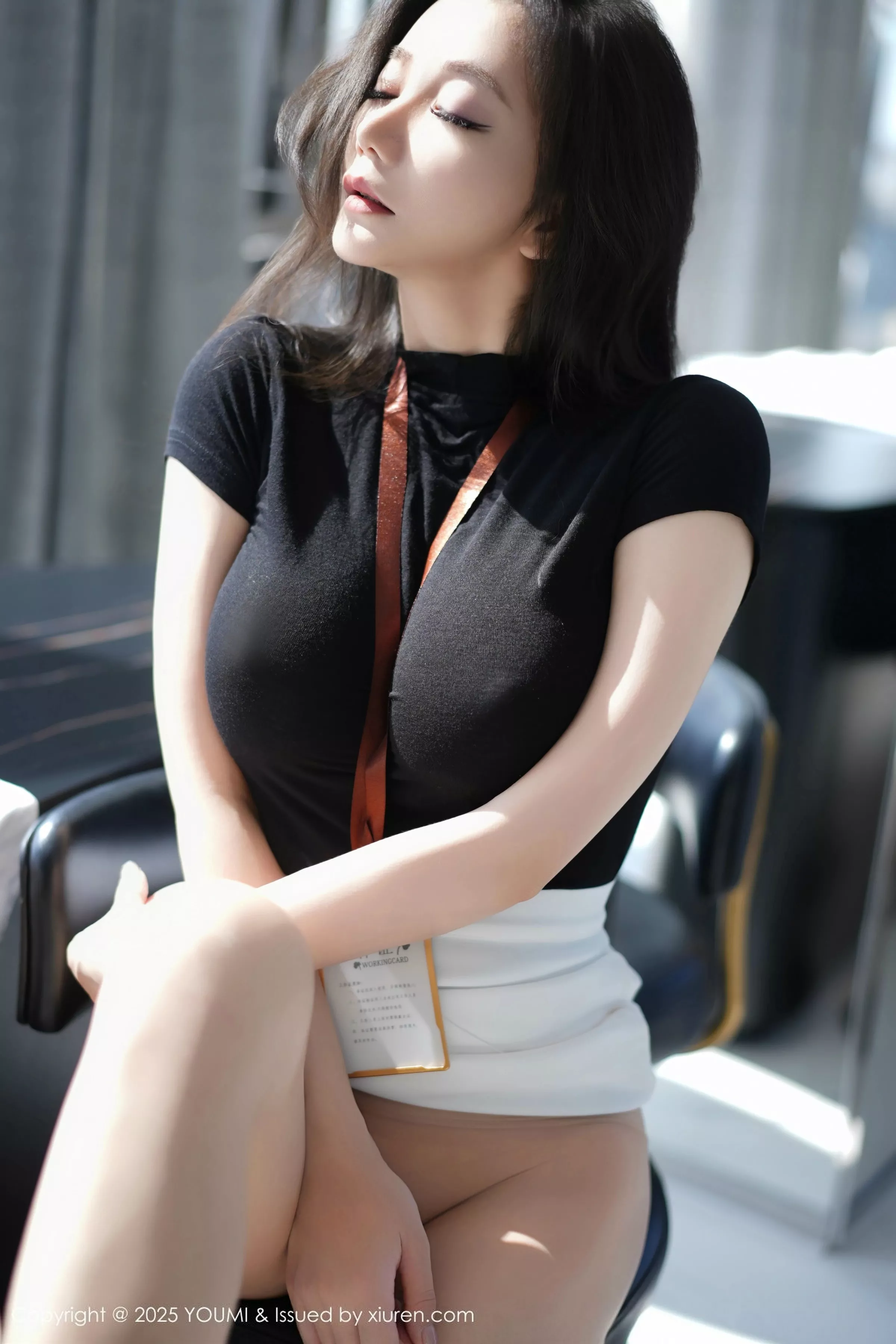 秀人集.com_[YouMi尤蜜荟]Vol.1144_女神心妍小公主性感黑色OL服饰配超薄肉丝秀丰腴身材诱惑写真78P