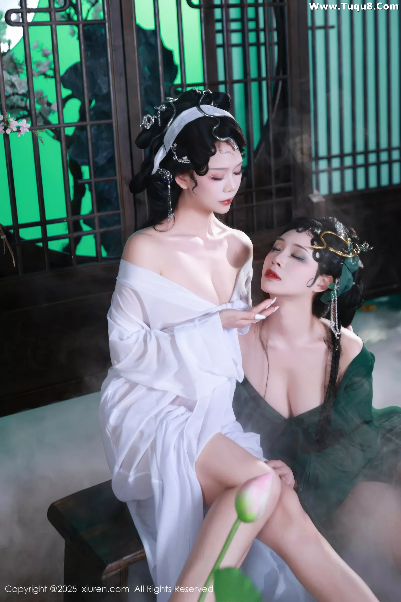 秀人集.com_[XiuRen秀人网]No.10561_模特南乔古风场景青蛇装扮性感低胸服饰秀完美身材诱惑写真88P