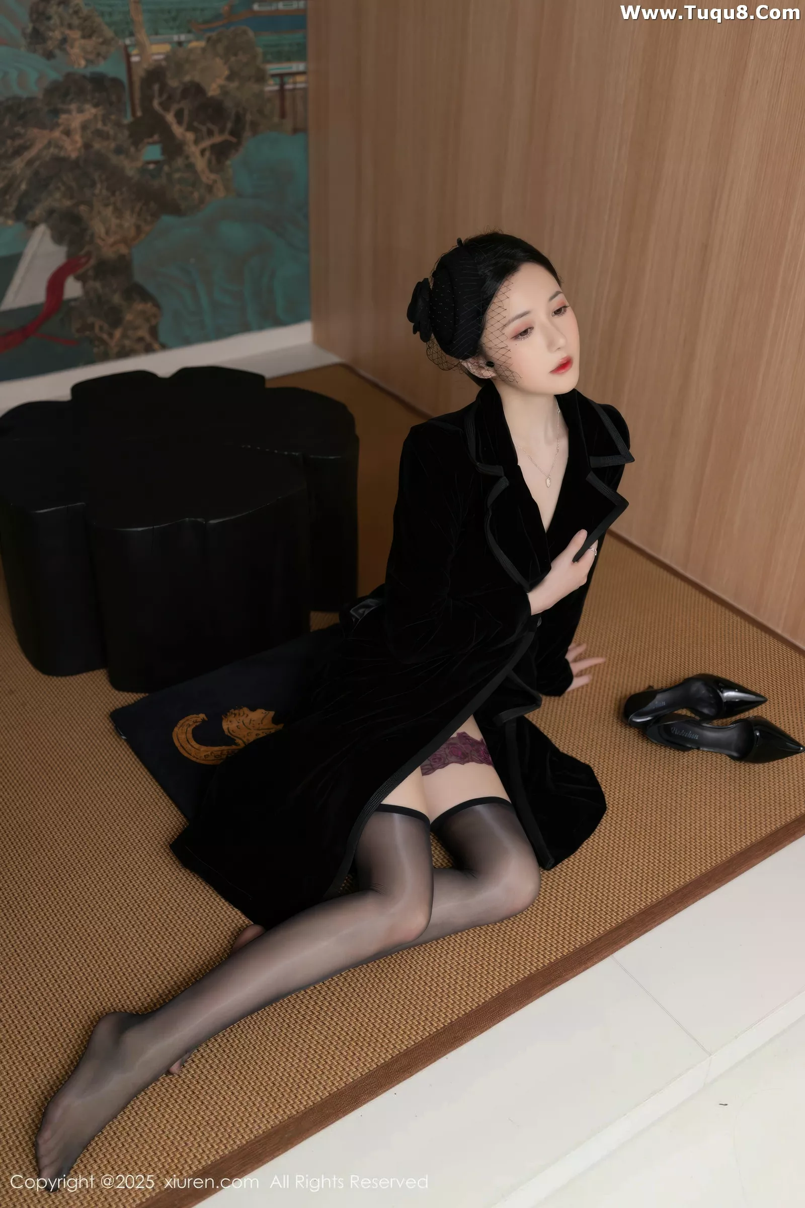 秀人集.com_[XiuRen秀人网]No.10564_模特鱼子酱Fish性感黑色情趣内衣配黑丝吊袜秀曼妙身姿诱惑写真80P