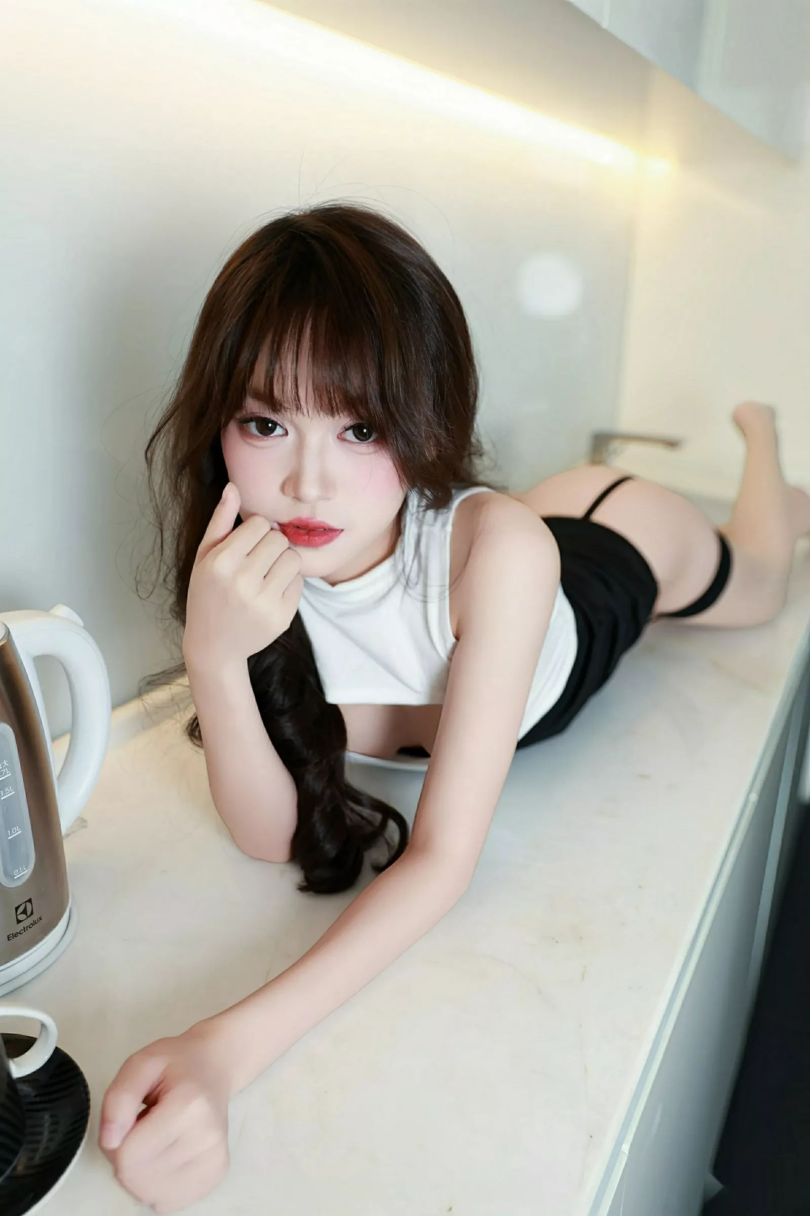 秀人集.com_[XiuRen秀人网]No.10590_模特糯咪性感黑色情趣服饰配超薄肉丝秀完美身材迷人诱惑写真80P