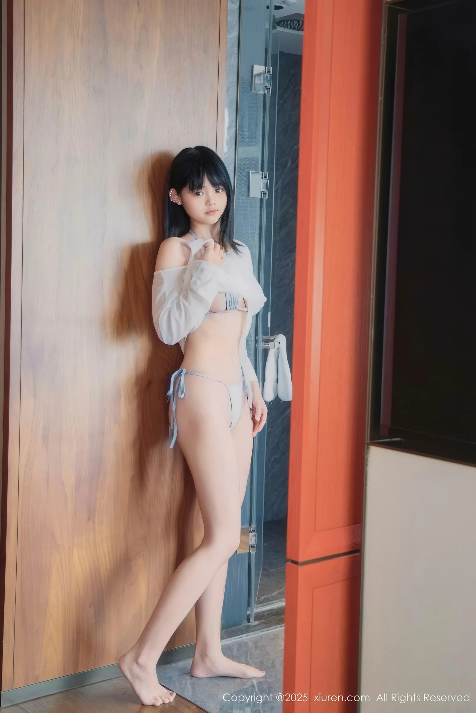 秀人集.com_[XiuRen秀人网]No.10651_新人模特小泠性感薄纱服饰露蓝色比基尼秀完美身材诱惑写真80P