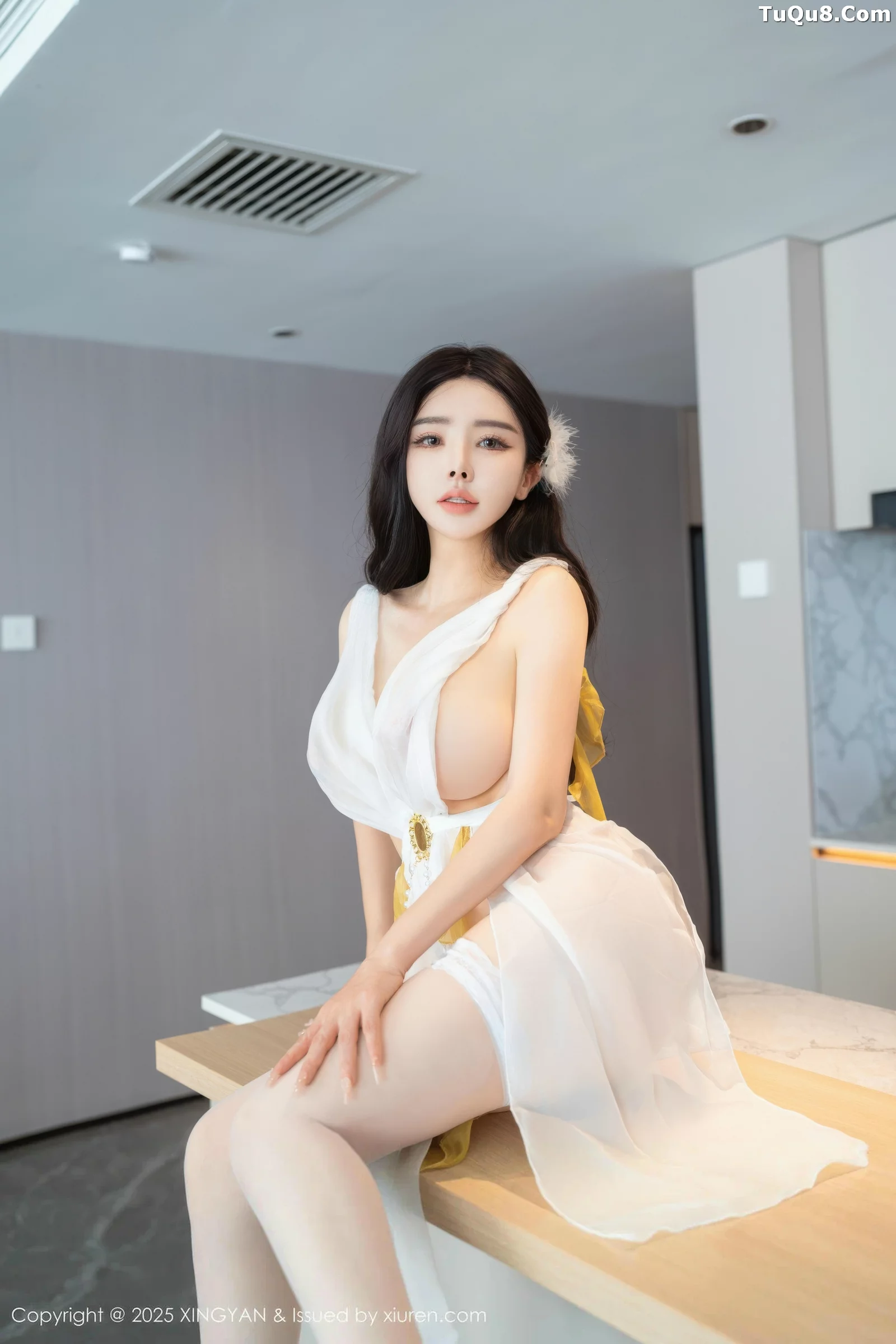 秀人集.com_[XINGYAN星颜社]VOL.392_模特潘思沁性感白色情趣服饰配白色丝袜秀巨乳肥臀诱惑写真64P