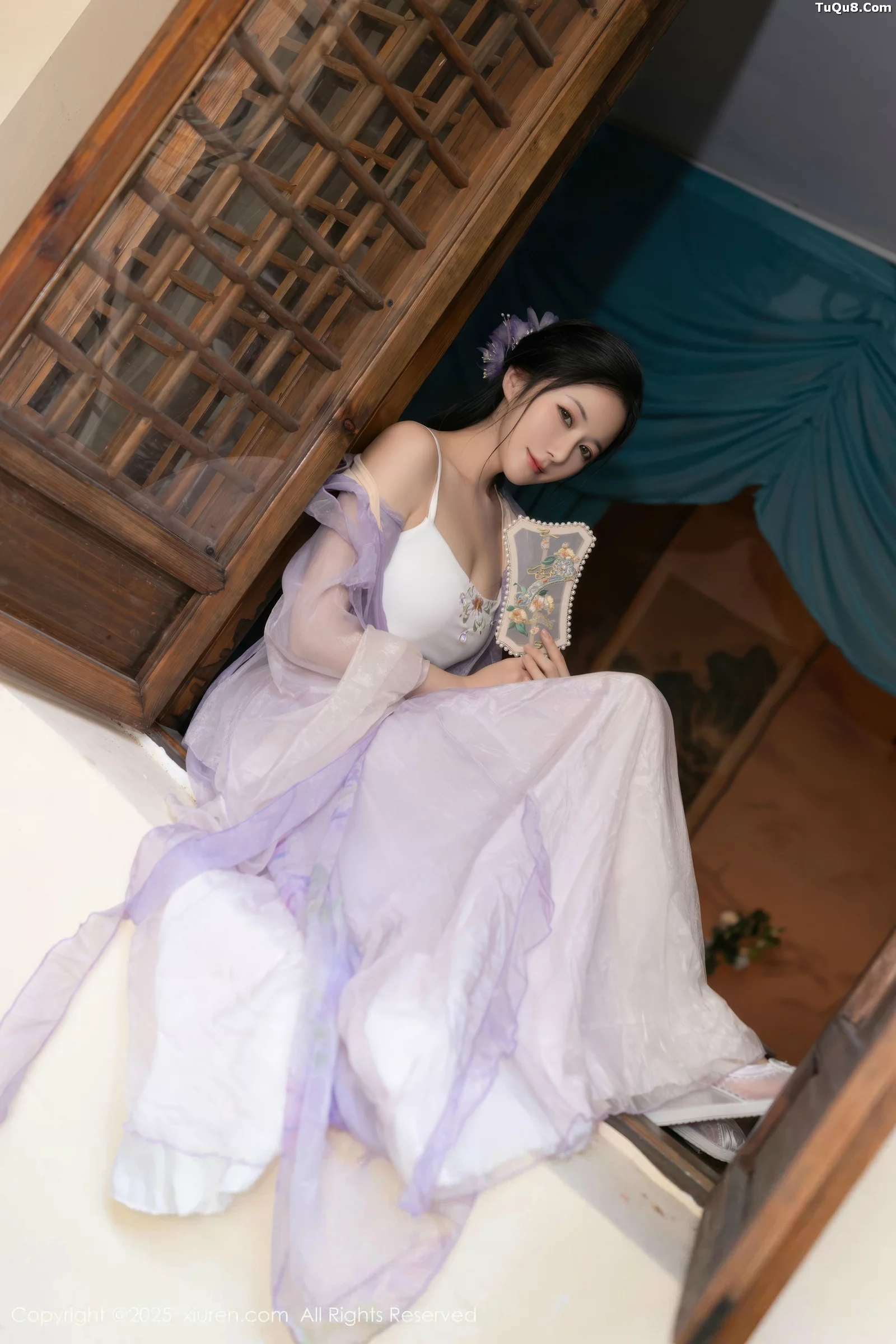 秀人集.com_[XiuRen秀人网]No.10737_模特鱼子酱Fish性感紫色连衣裙配白色丝袜秀曼妙身姿诱惑写真74P