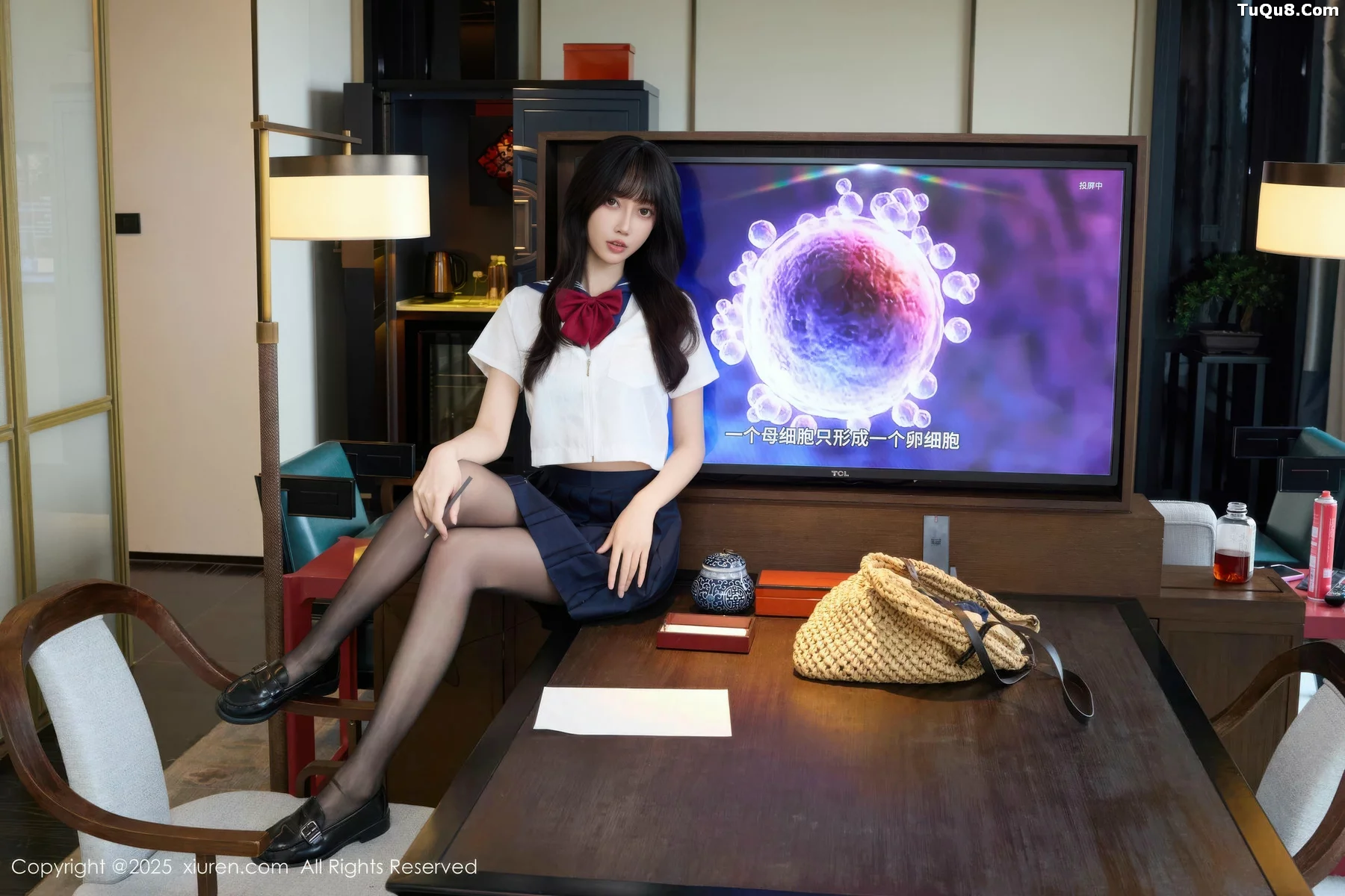 秀人集.com_[XiuRen秀人网]No.10766_模特玥儿玥er私房性感JK制服配超薄黑丝秀曼妙身姿迷人诱惑写真68P