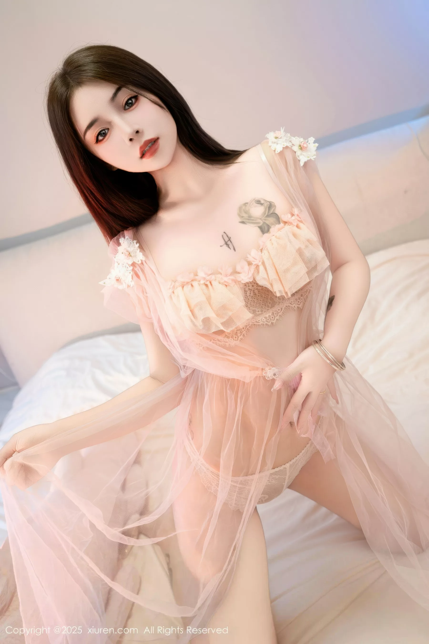 秀人集.com_[XiuRen秀人网]No.10781_模特沐娜娜性感粉色薄纱服饰配粉色内衣秀丰腴身姿撩人诱惑写真61P