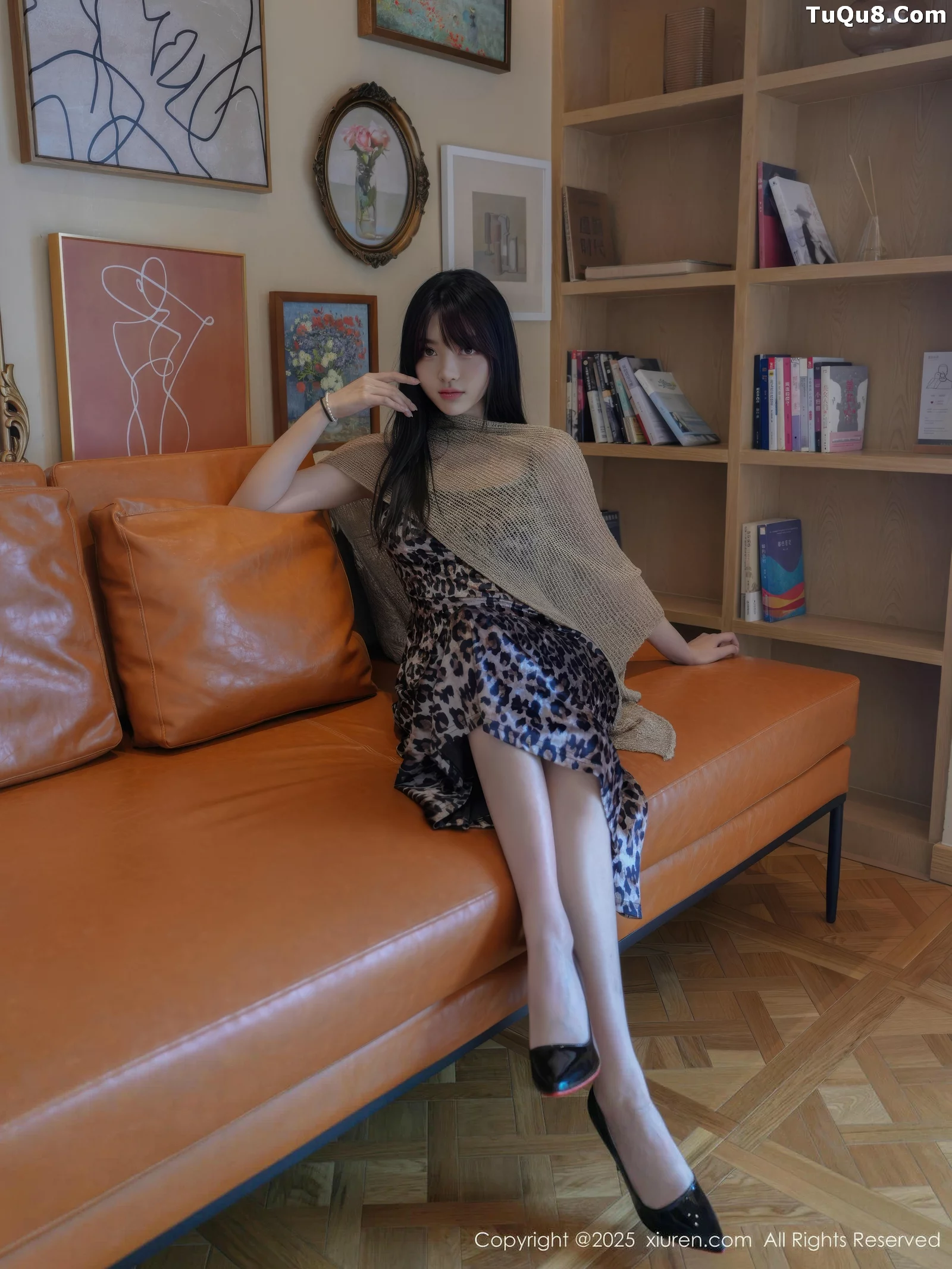 秀人集.com_[XiuRen秀人网]No.10698_模特白露lulu性感黑色连衣裙露黑白比基尼秀完美身材诱惑写真57P