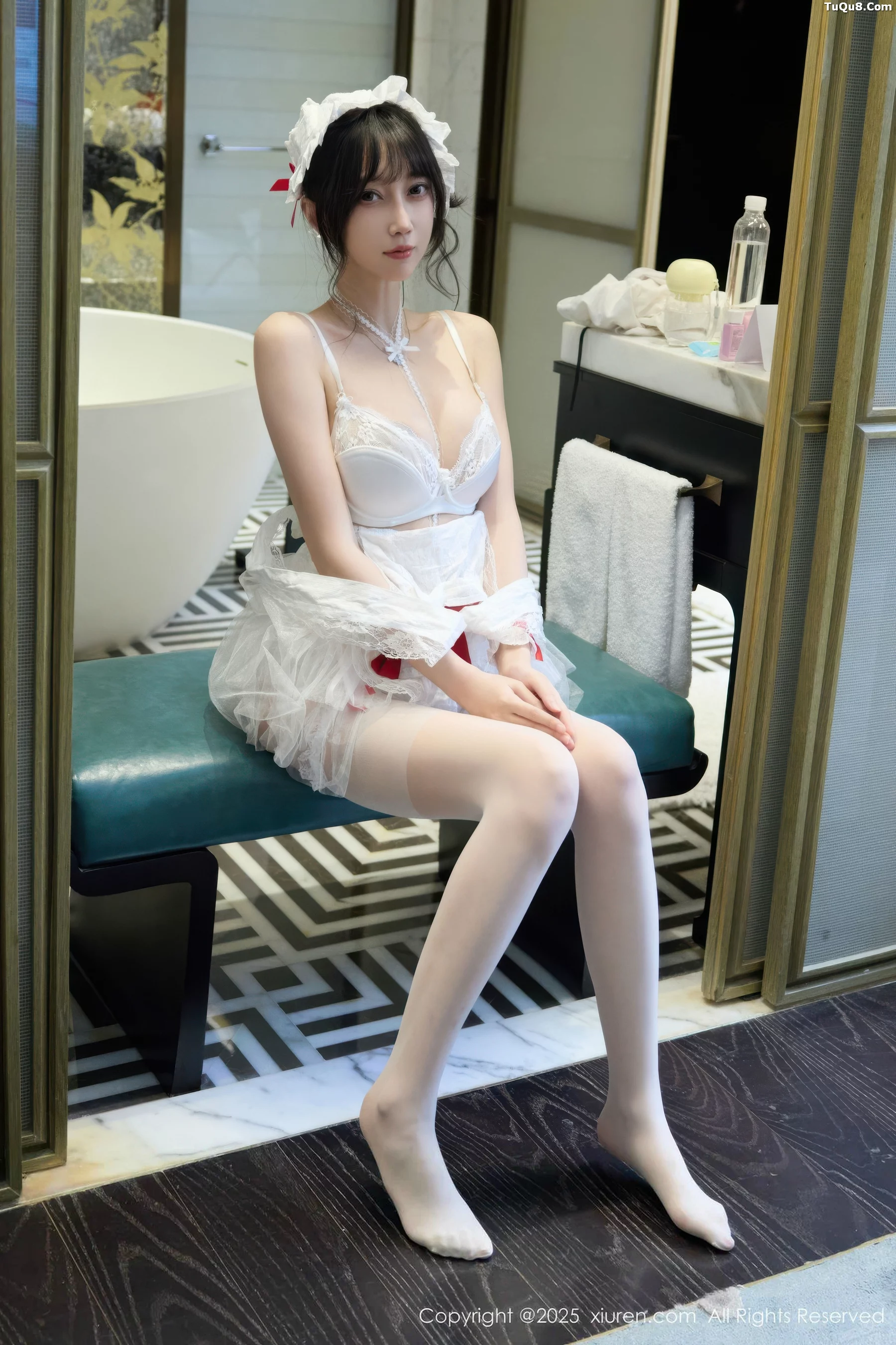 秀人集.com_[XiuRen秀人网]No.10827_模特玥儿玥er性感萝莉女仆装配白丝吊袜秀完美身材迷人诱惑写真64P