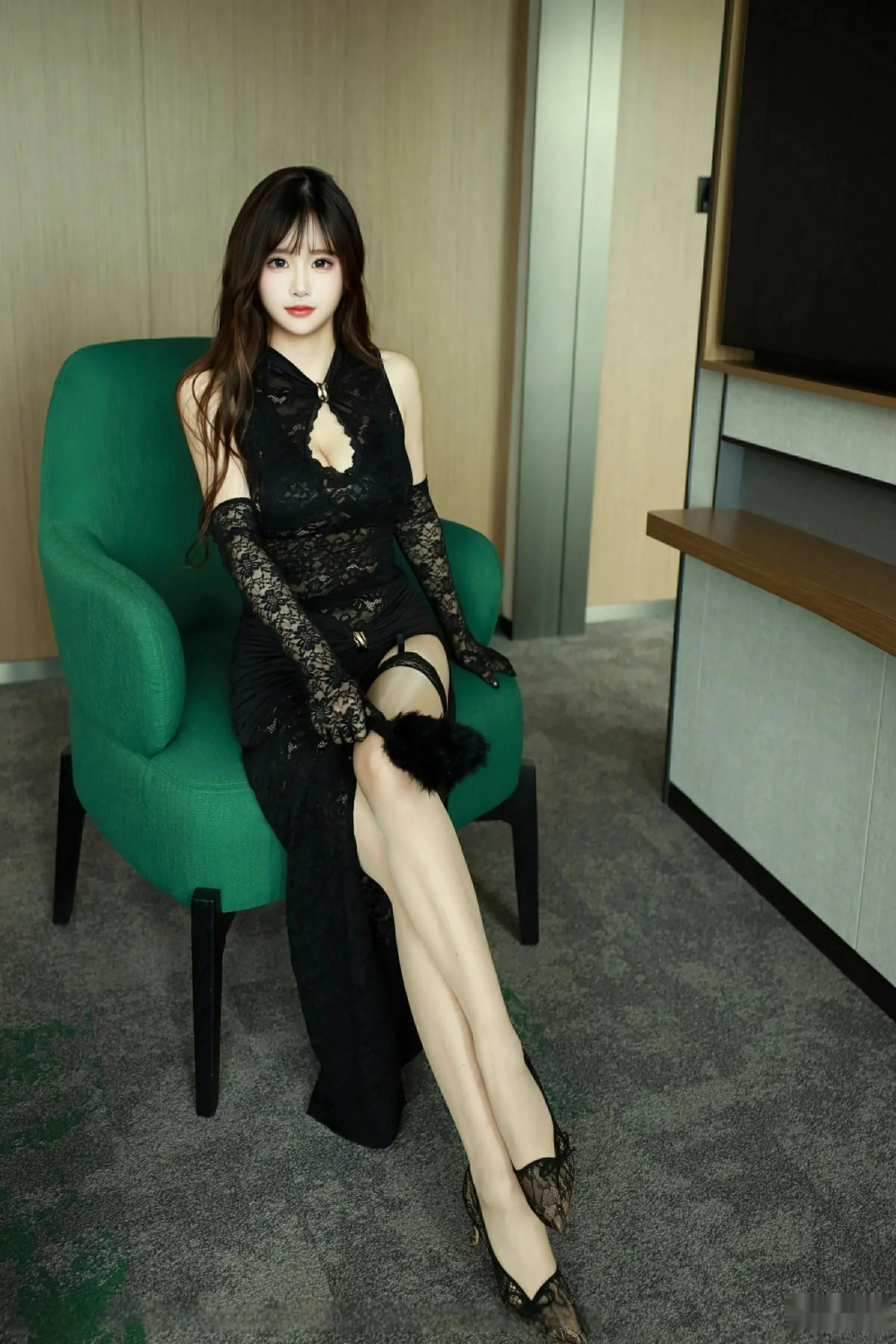 秀人集.com_[XiuRen秀人网]No.10831_模特小肉肉咪性感兔女郎黑色连体丝袜秀凹凸身材惹火诱惑写真68P