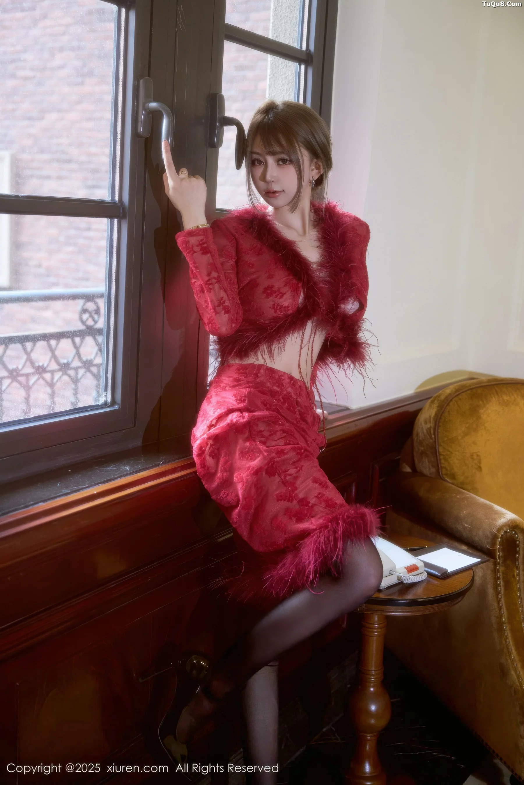 秀人集.com_[XiuRen秀人网]No.10848_模特Zoe柚柚性感红色复古服饰配超薄黑丝秀凹凸身材诱惑写真52P