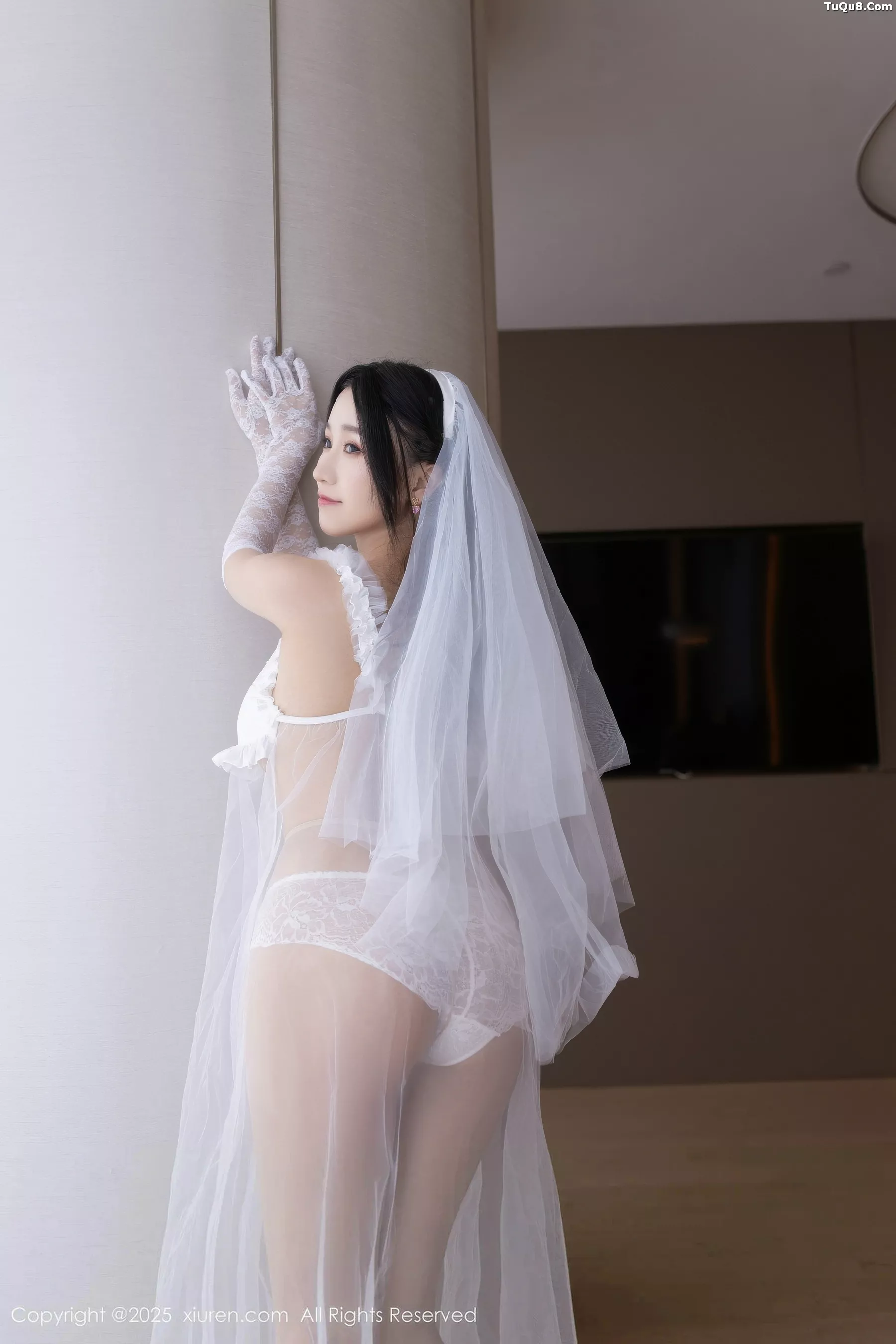 秀人集.com_[XiuRen秀人网]No.10871_模特杏子Yada性感轻透白色婚纱配肉色丝袜秀曼妙身姿诱惑写真70P