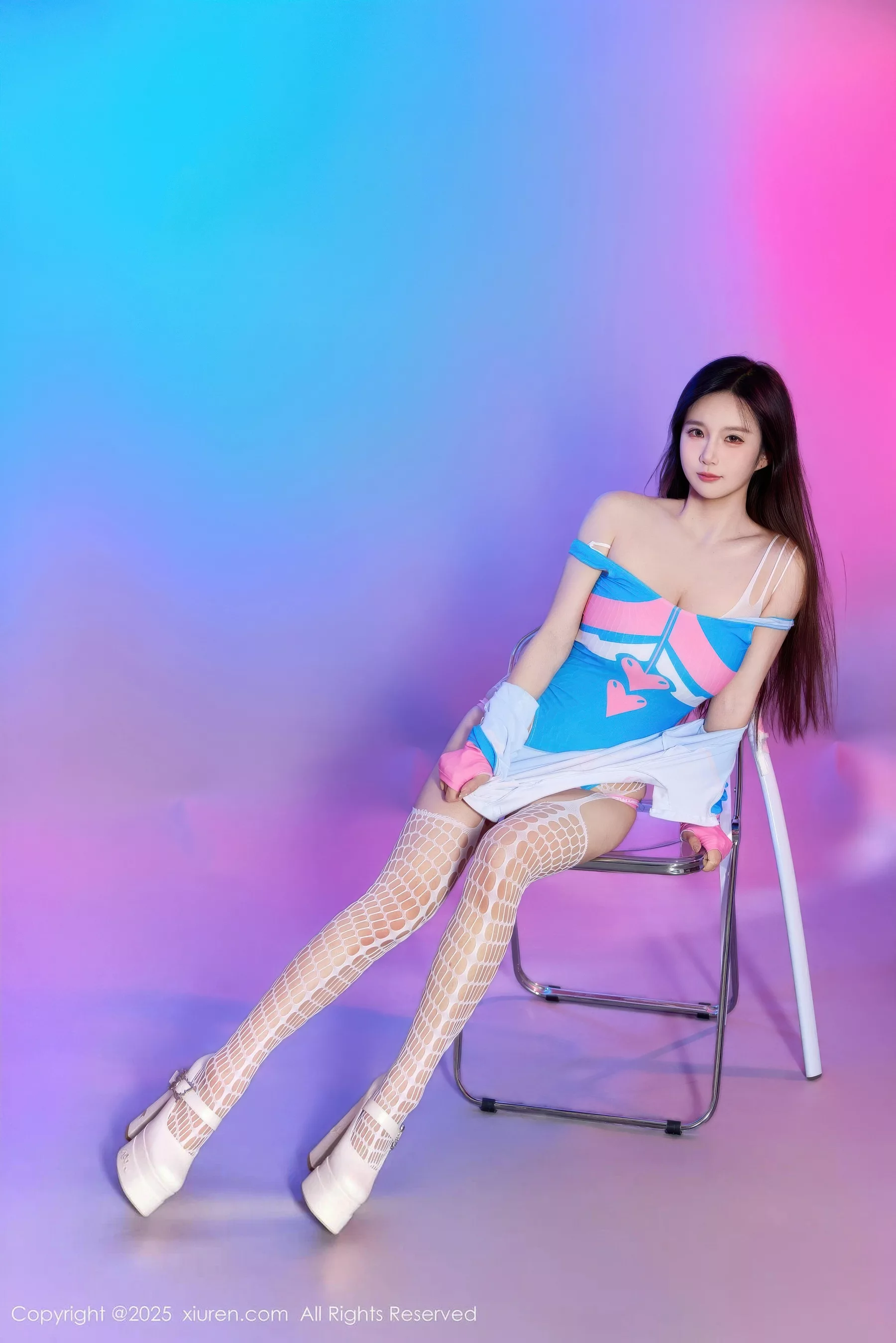 秀人集.com_[XiuRen秀人网]No.10886_模特小肉肉咪性感Cosplay装扮白色连体网袜秀凹凸身材诱惑写真62P