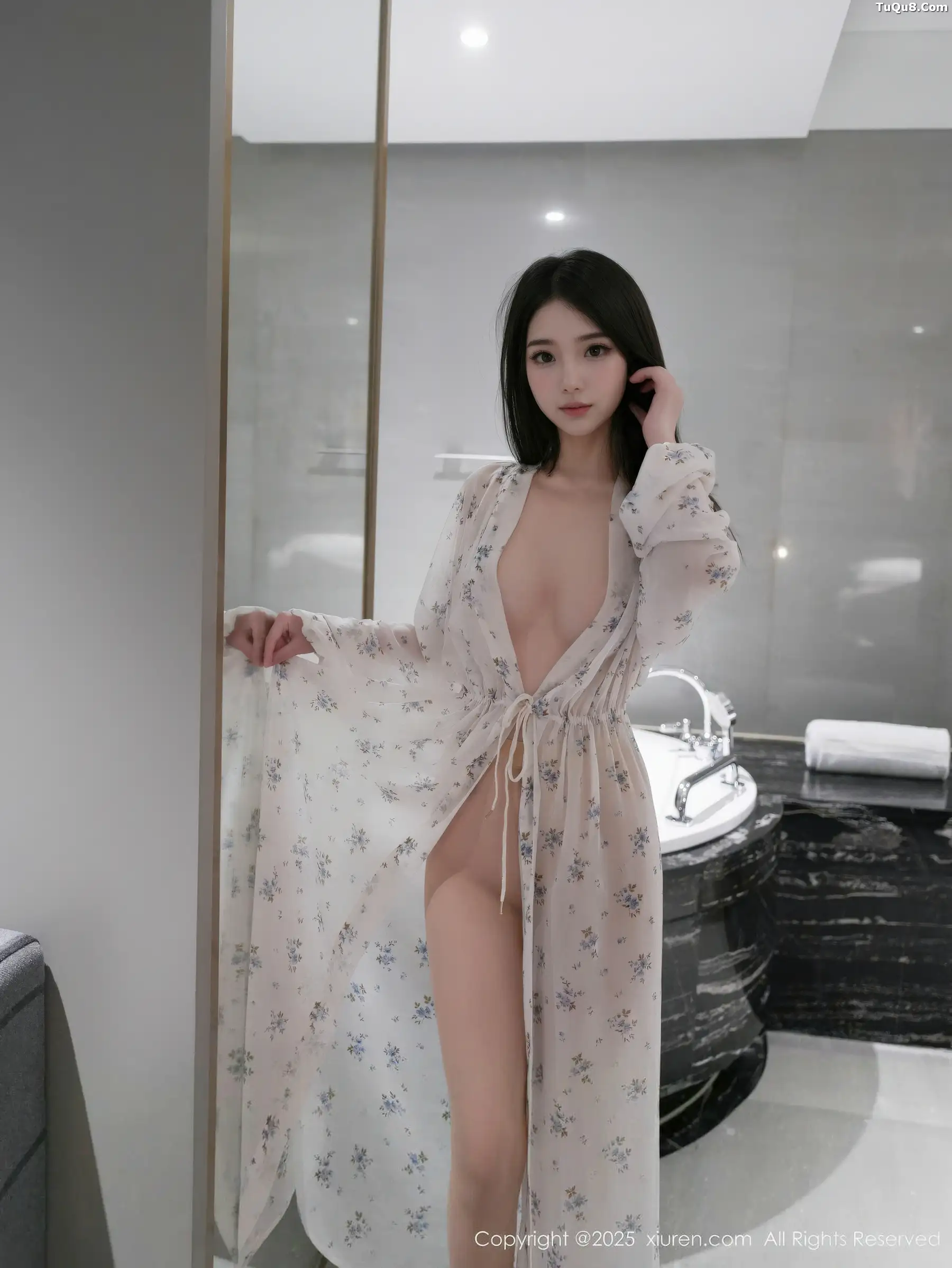 秀人集.com_[XiuRen秀人网]No.10988_模特烧烧小桃蓝色连衣短裙+白色碎花连衣裙秀曼妙身材诱惑写真52P