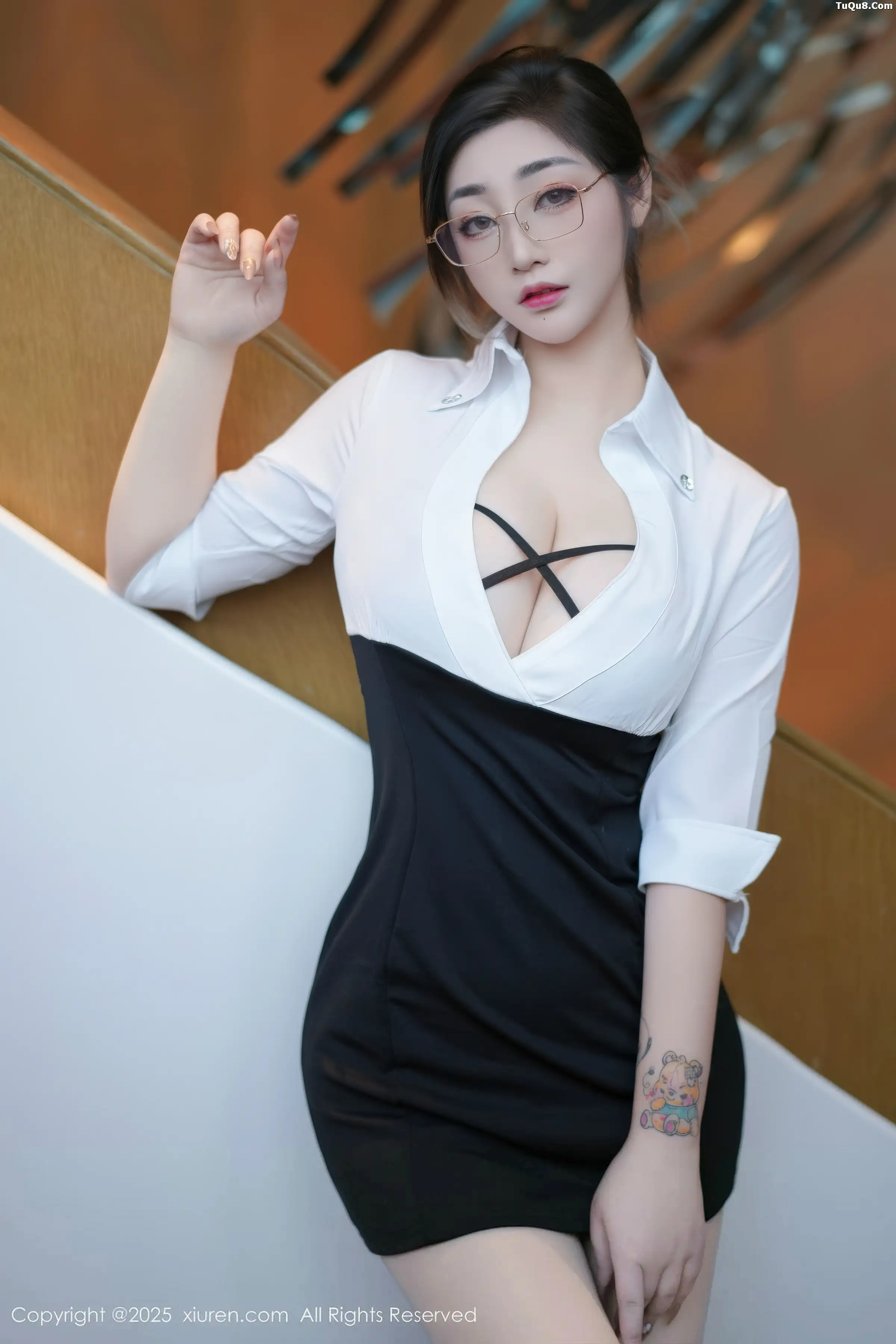 秀人集.com_[XiuRen秀人网]No.11045_女神妲己_Toxic性感白色衬衫露黑色内衣秀丰满身材诱惑写真80P