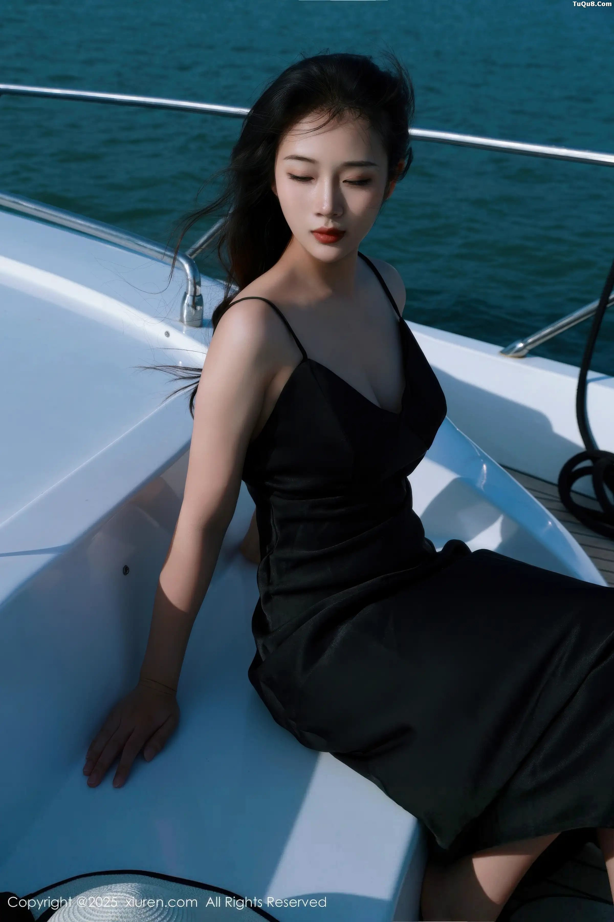 秀人集.com_[XiuRen秀人网]No.11074_模特南乔性感黑色连衣短裙露黑色情趣内衣秀惹火身材诱惑写真82P