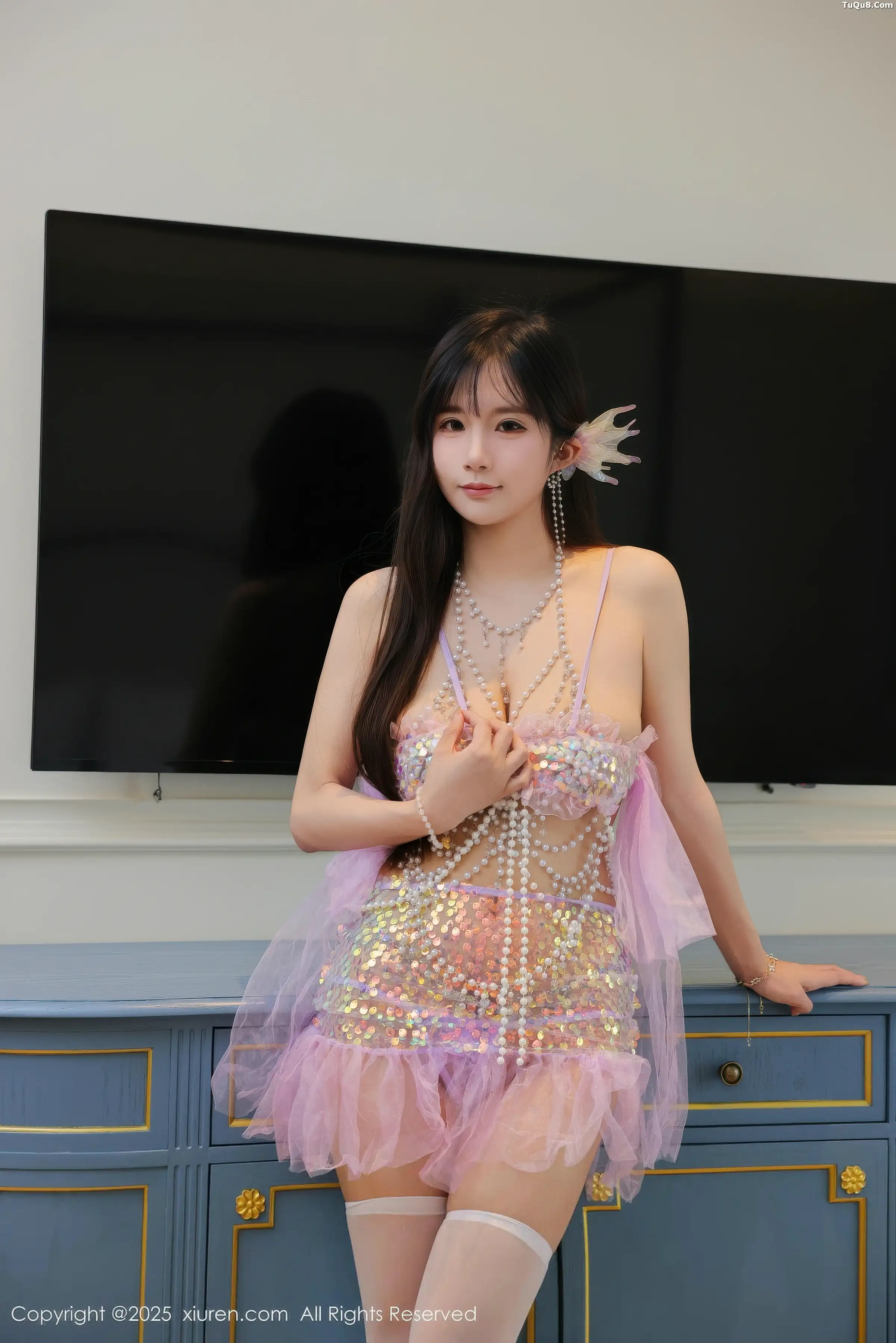 秀人集.com_[XiuRen秀人网]No.11020_模特小肉肉咪性感紫色情趣内衣配白色丝袜秀凹凸身材诱惑写真70P